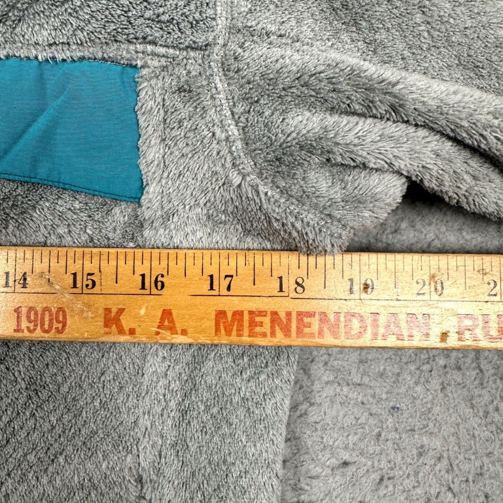 Patagonia Patagonia Re-Tool Sweatshirt Women M Gray Fleece Snap Pullover Mock Neck Pocket EUC Dynamic Logo Size M / US 6-8 / IT 42-44 - 6 Thumbnail