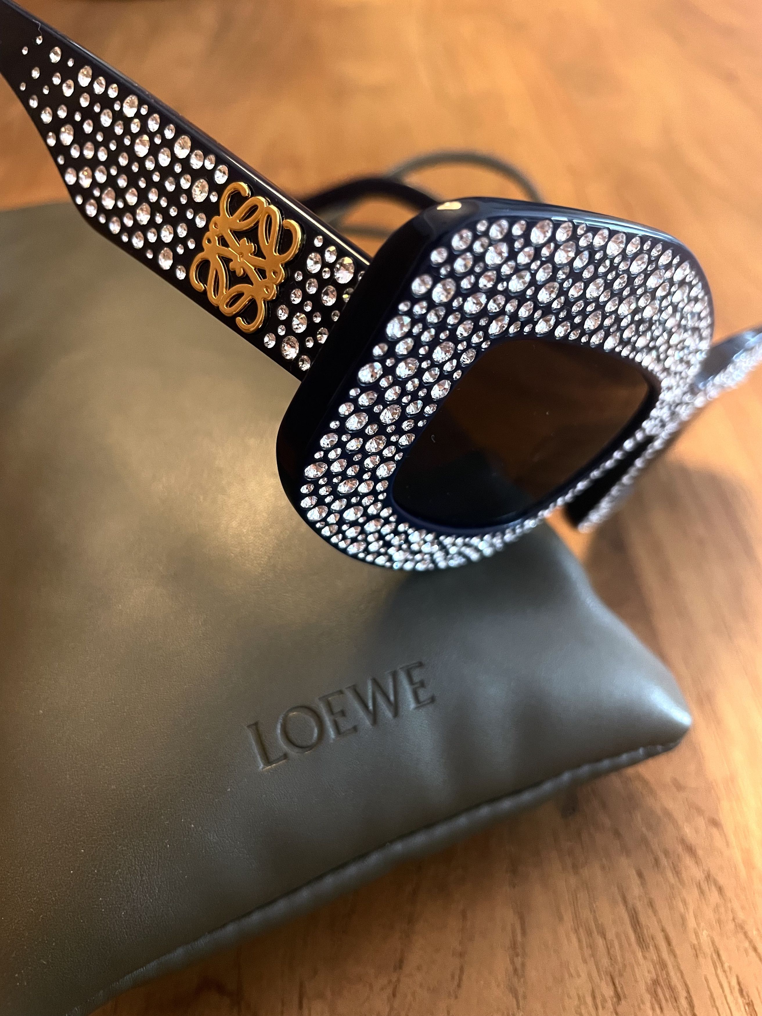 Loewe DIAMANTE PAVÉ RHINESTONES CRYSTAL ICED DISCO RAVE SUNGLASSES Size ONE SIZE - 3 Thumbnail