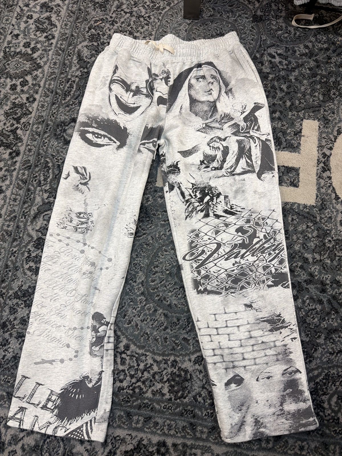 Vale Vale forever mural sweat Pants Size US 32 / EU 48 - 1 Thumbnail