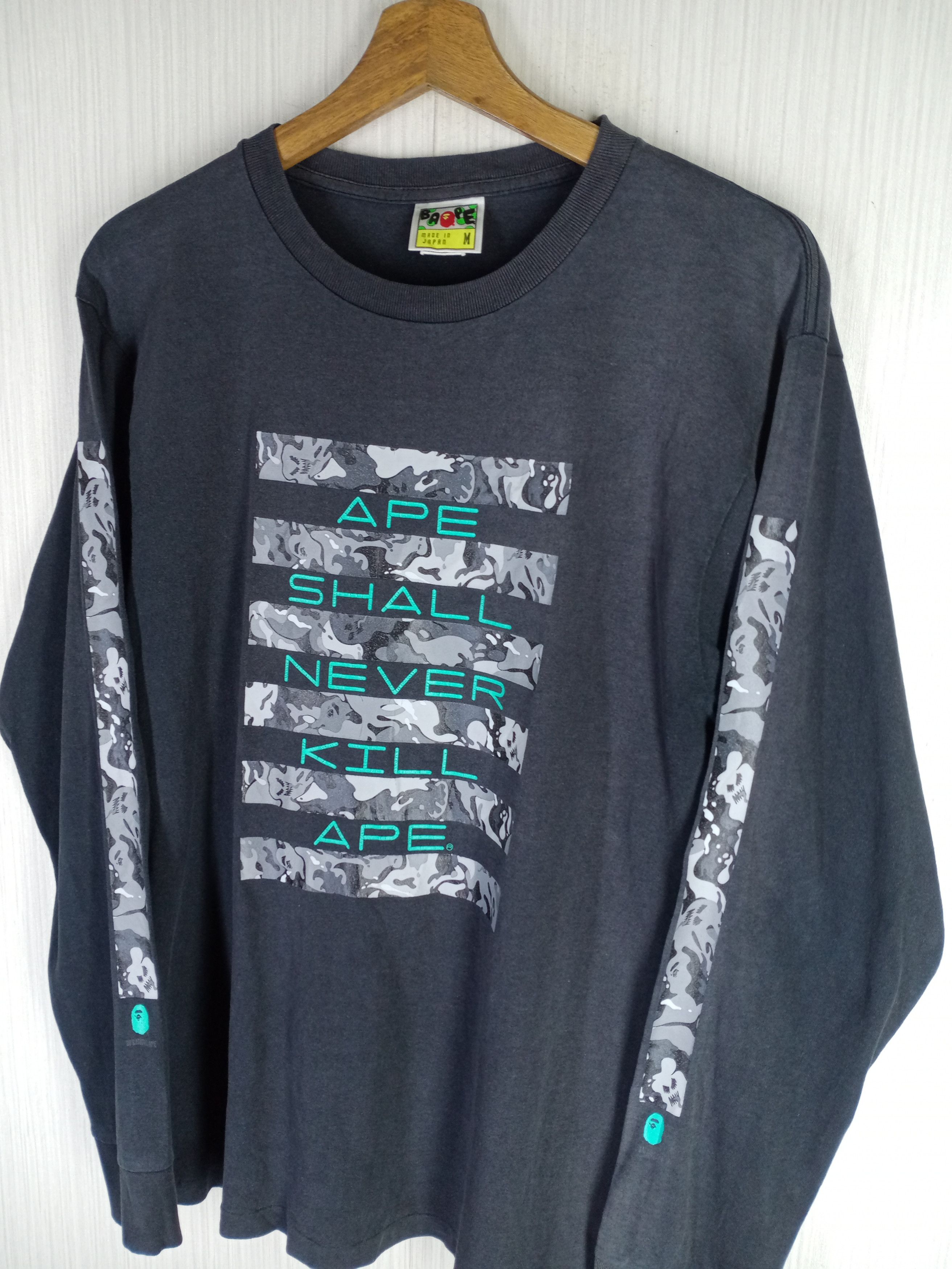 Bape Vintage BAPE Ape Shall Never Kill Ape Long Sleeve Tshirt Size US M / EU 48-50 / 2 - 3 Thumbnail