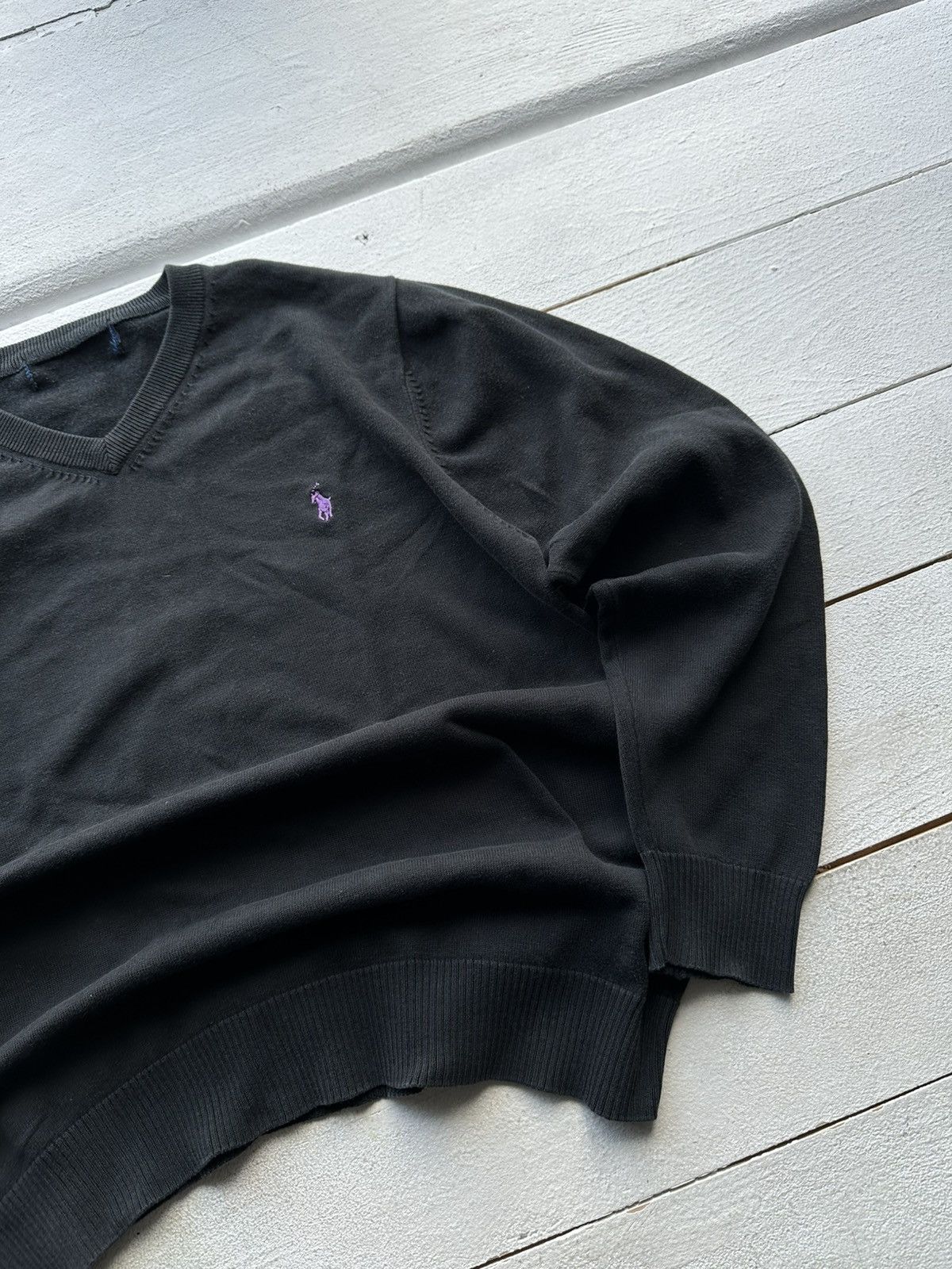Designer × Polo Ralph Lauren × Vintage 🚨Ralph Lauren Purple logo black light sweater vintage Size US M / EU 48-50 / 2 - 3 Thumbnail