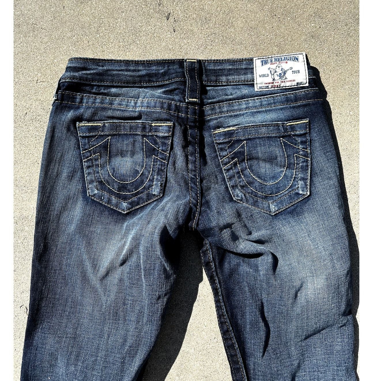 True Religion True Religion Women’s Jeans World Tour Low Distressed Size 26" / US 2 / IT 38 - 4 Thumbnail