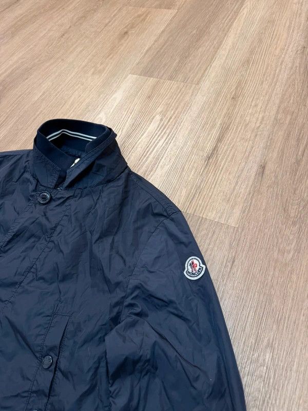 Moncler Moncler Aix Giacca Lightweight Navy Nylon Jacket Buttons 3 M Size US M / EU 48-50 / 2 - 10 Thumbnail