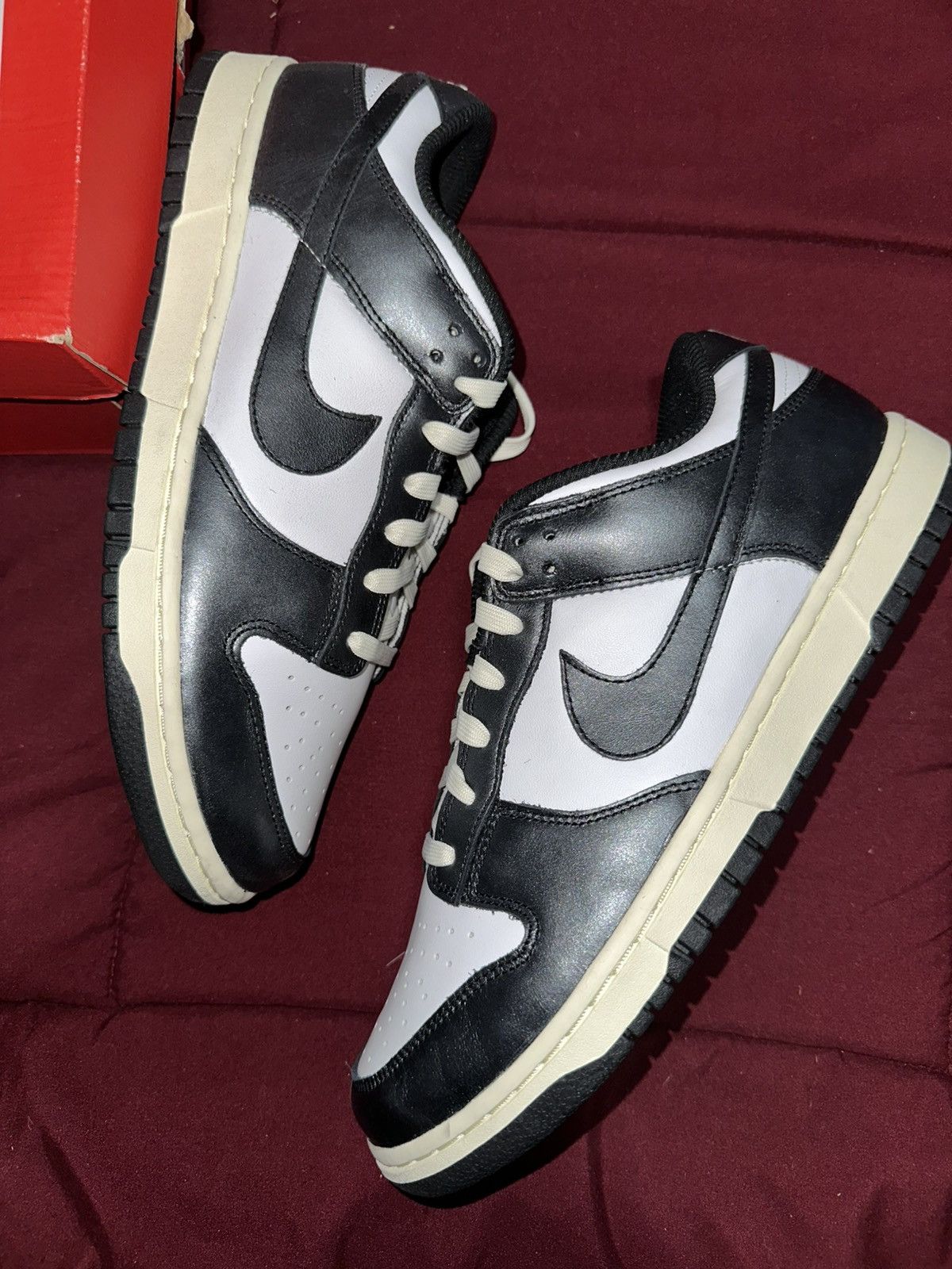 Nike Nike dunk low vintage panda Size US 10 / EU 43 - 2 Thumbnail