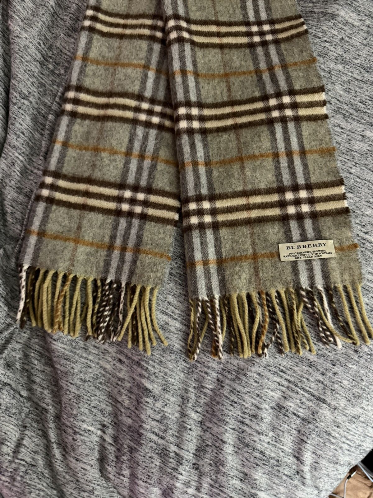 Burberry Vintage burberry 90s scarf Size ONE SIZE - 2 Thumbnail