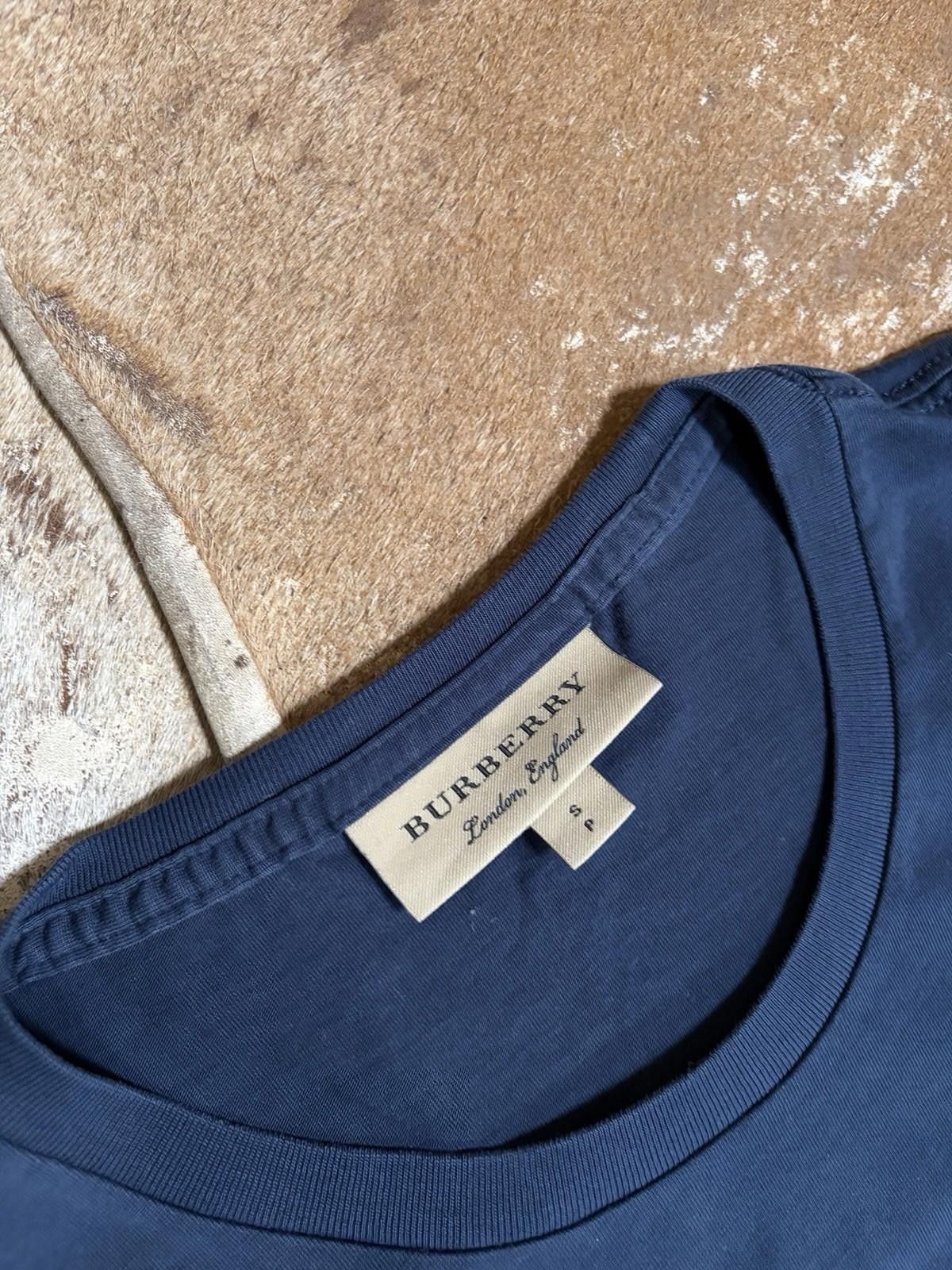 Burberry Burberry T Shirt Size US S / EU 44-46 / 1 - 2 Thumbnail
