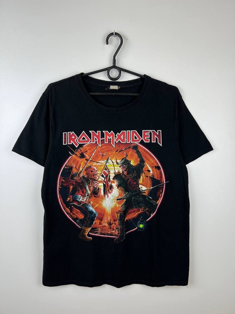 Iron Maiden × Vintage Iron Maiden Legacy of the best tour 2022 band tee size S Size US S / EU 44-46 / 1 - 1 Thumbnail