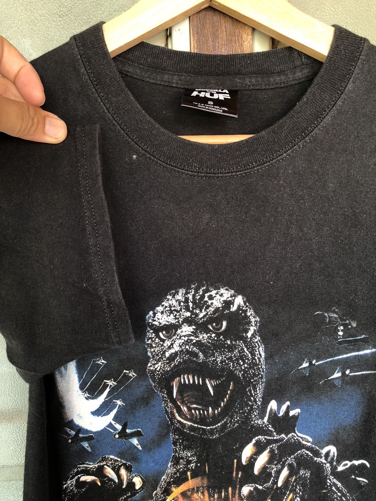 Other Godzilla vs HUF Shirt Tee Size US S / EU 44-46 / 1 - 5 Thumbnail