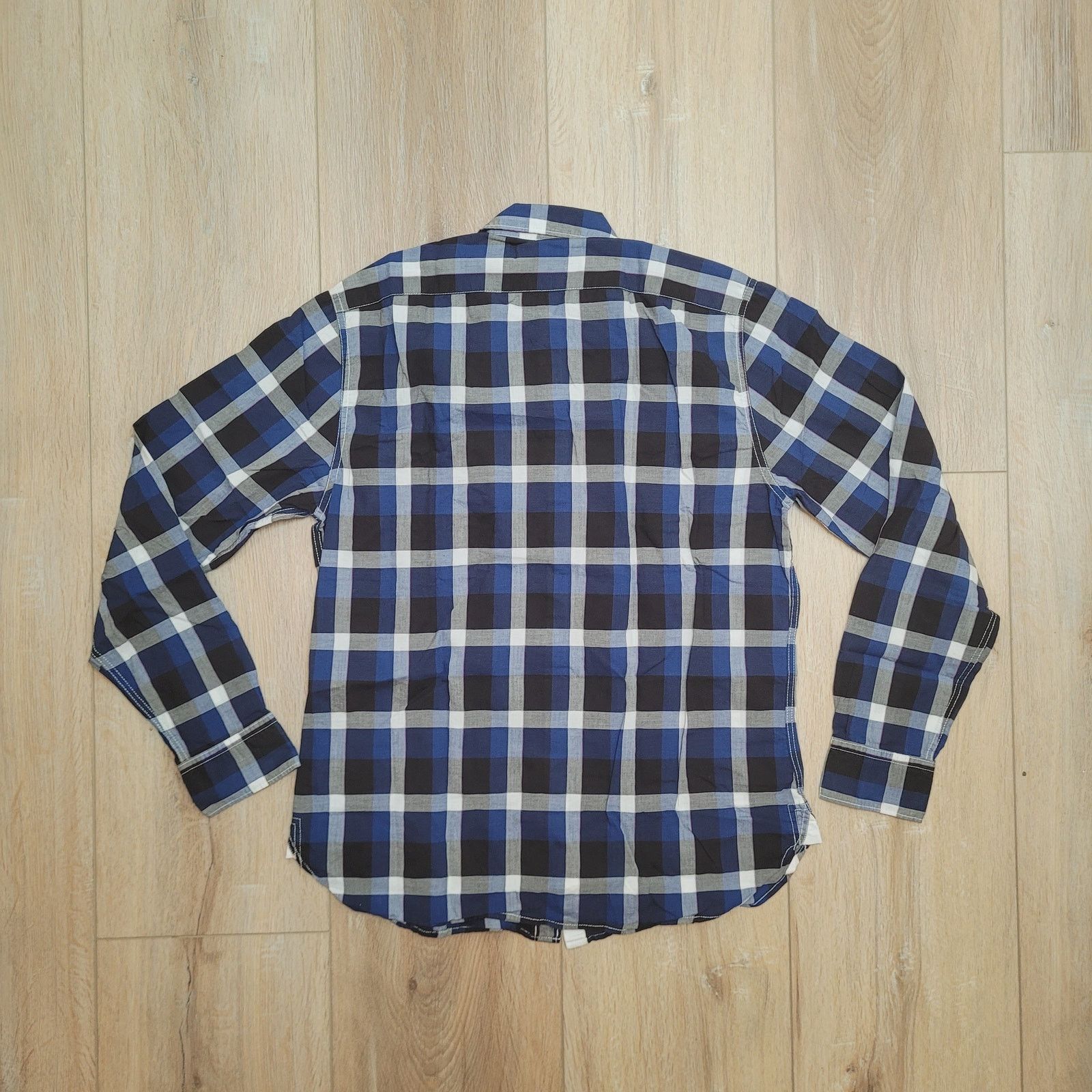Gap Gap Shirt Small Plaid Button Up Original Fit Blue Black Gray Size US S / EU 44-46 / 1 - 4 Thumbnail