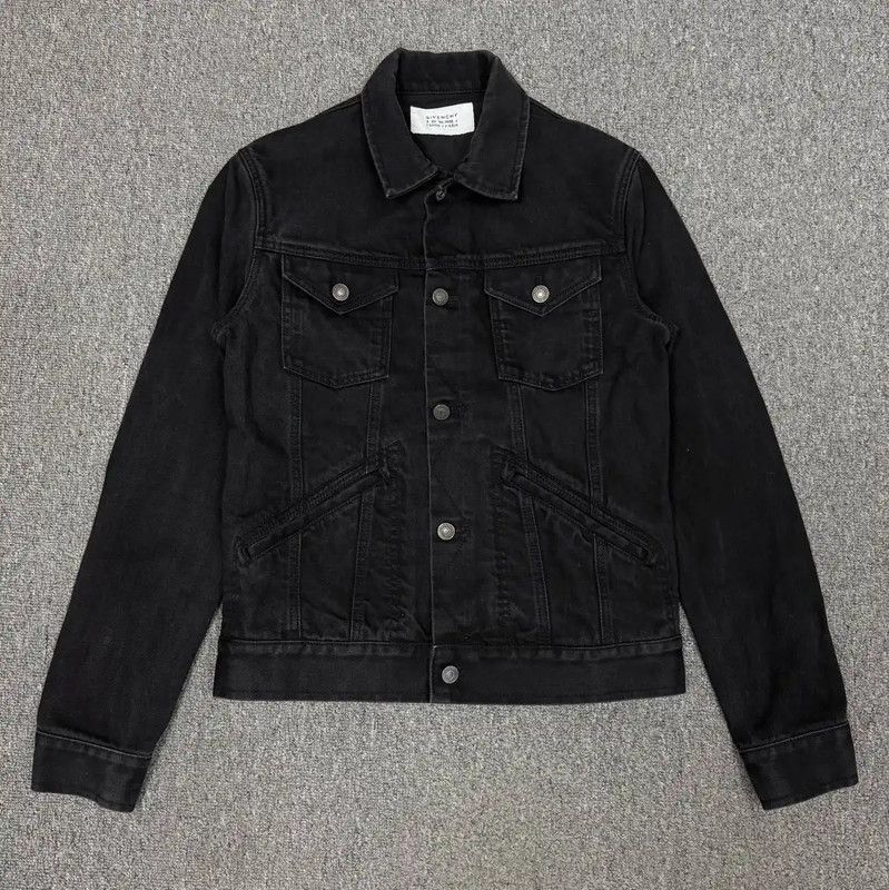 Givenchy Givenchy Black Denim Jacket for Men 0089 Size US S / EU 44-46 / 1 - 1 Thumbnail