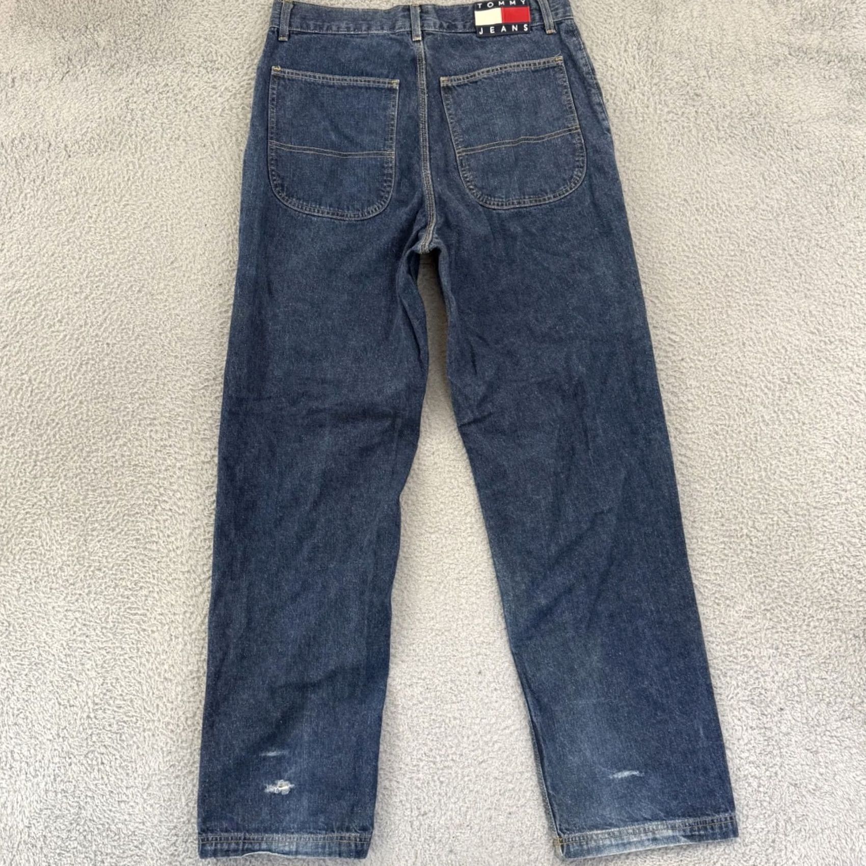 Tommy Hilfiger VINTAGE Tommy Hilfiger Jeans Men 33x34 Baggy Wide-Leg 90s Denim USA Jeans Mens 90s Wide-Leg Blue Tom* Size US 33 - 7 Thumbnail