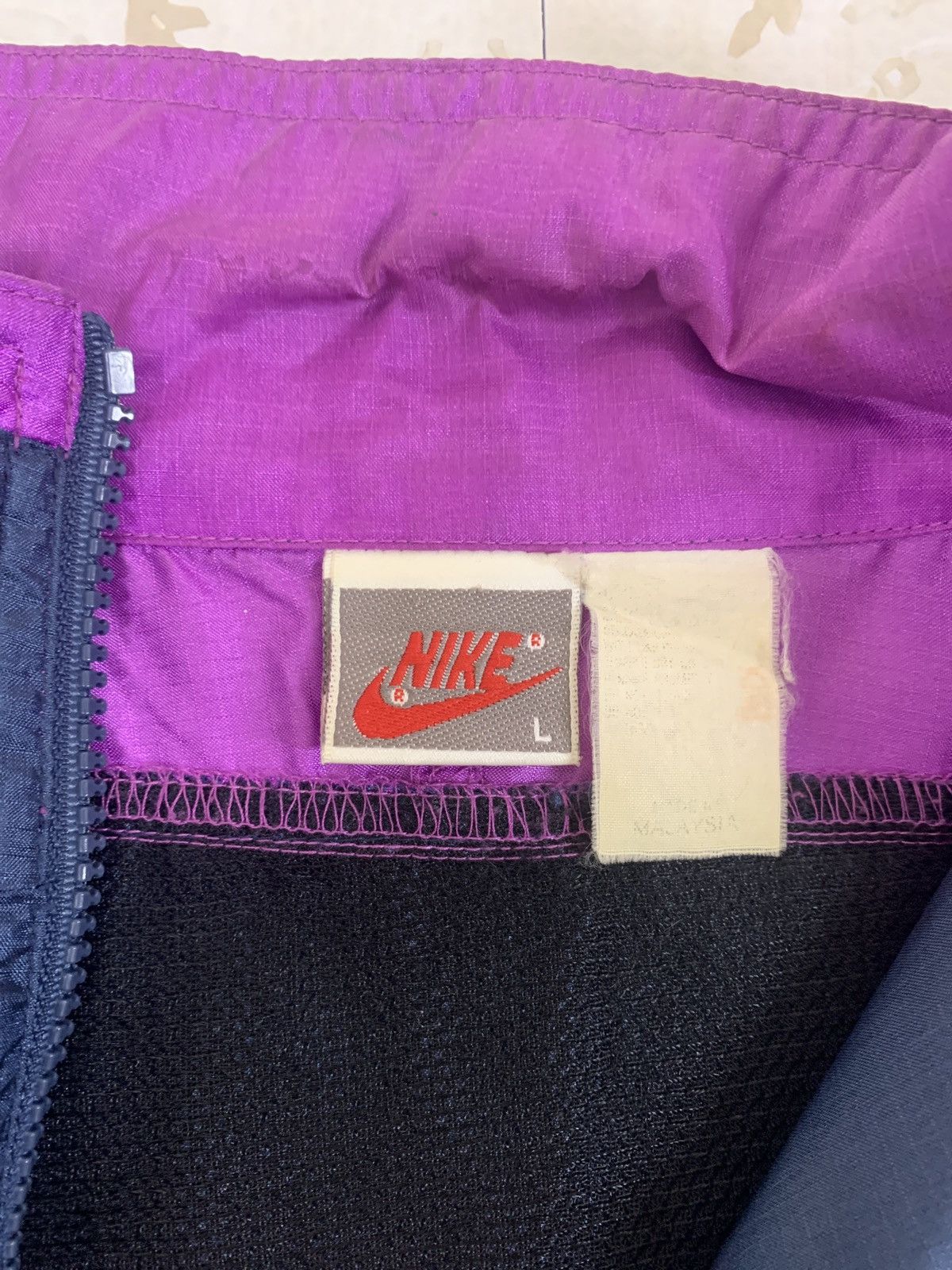 Nike × Vintage Vintage Nike Windbreaker jacket late 80’s early 90’s Size US L / EU 52-54 / 3 - 3 Thumbnail