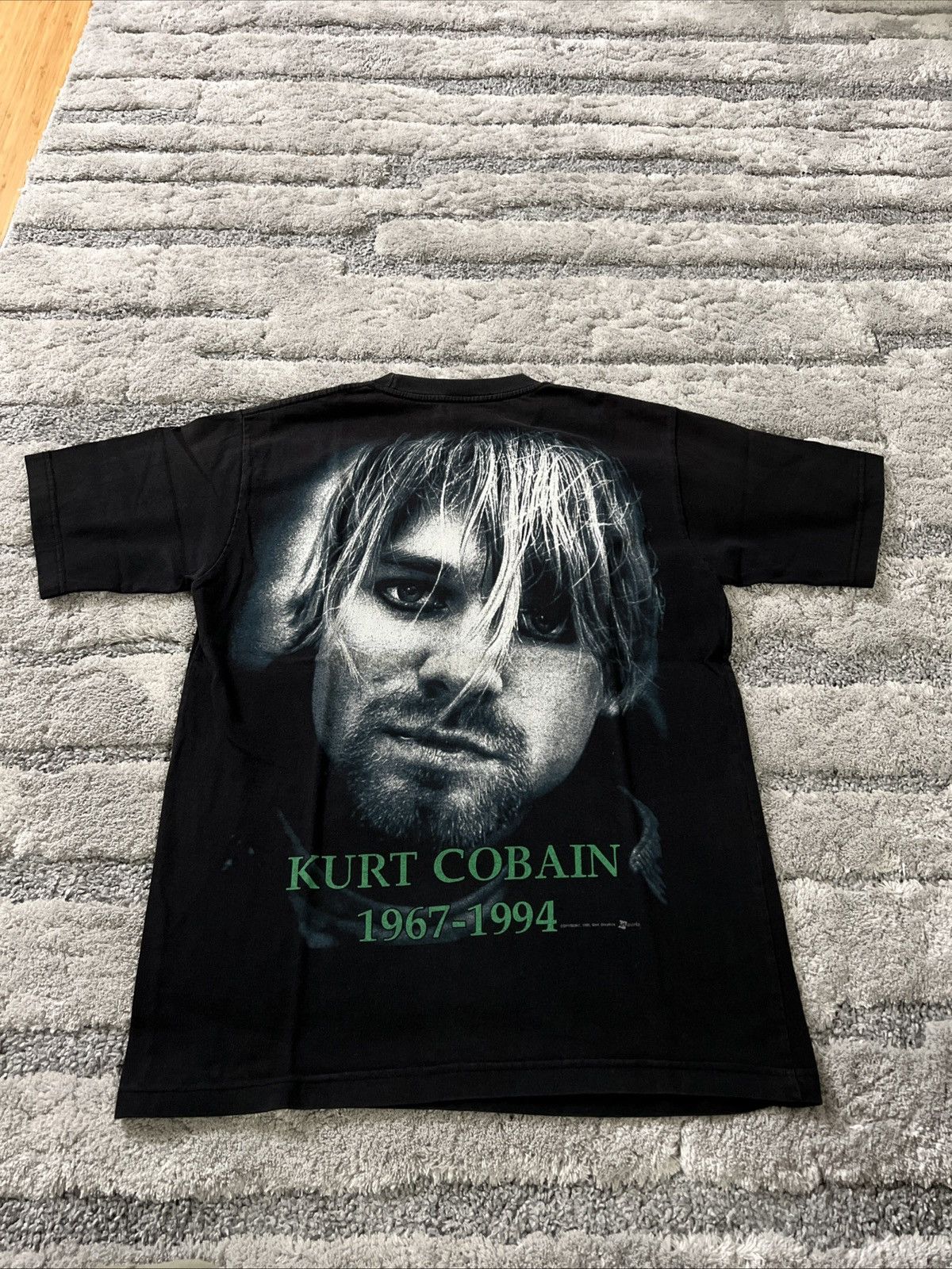 Vintage Vintage kurt cobain big face t shirt Size US M / EU 48-50 / 2 - 6 Thumbnail