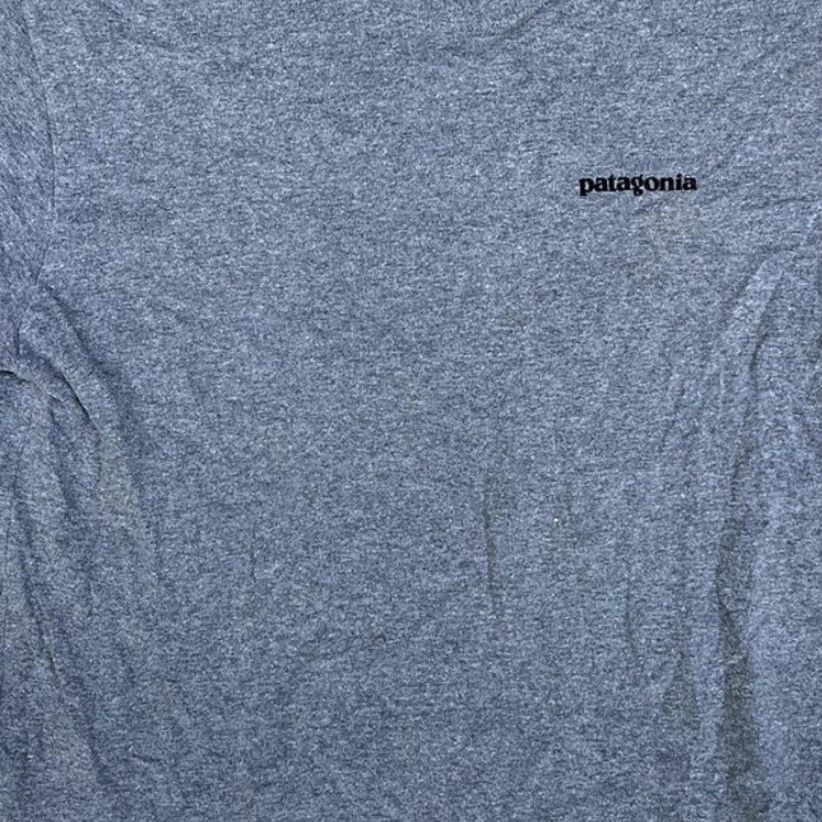 Patagonia Patagonia P-6 Back Logo Responsibili-Tee Short Sleeve Shirt Gray M Mens Shirt Size US M / EU 48-50 / 2 - 3 Thumbnail