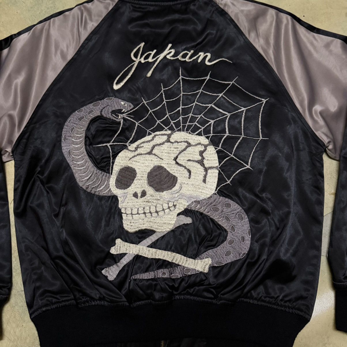 Japanese Brand 2009 Houston x Tadano Hitoshi "Skull Snake" Sukajan jacket Size US S / EU 44-46 / 1 - 4 Thumbnail
