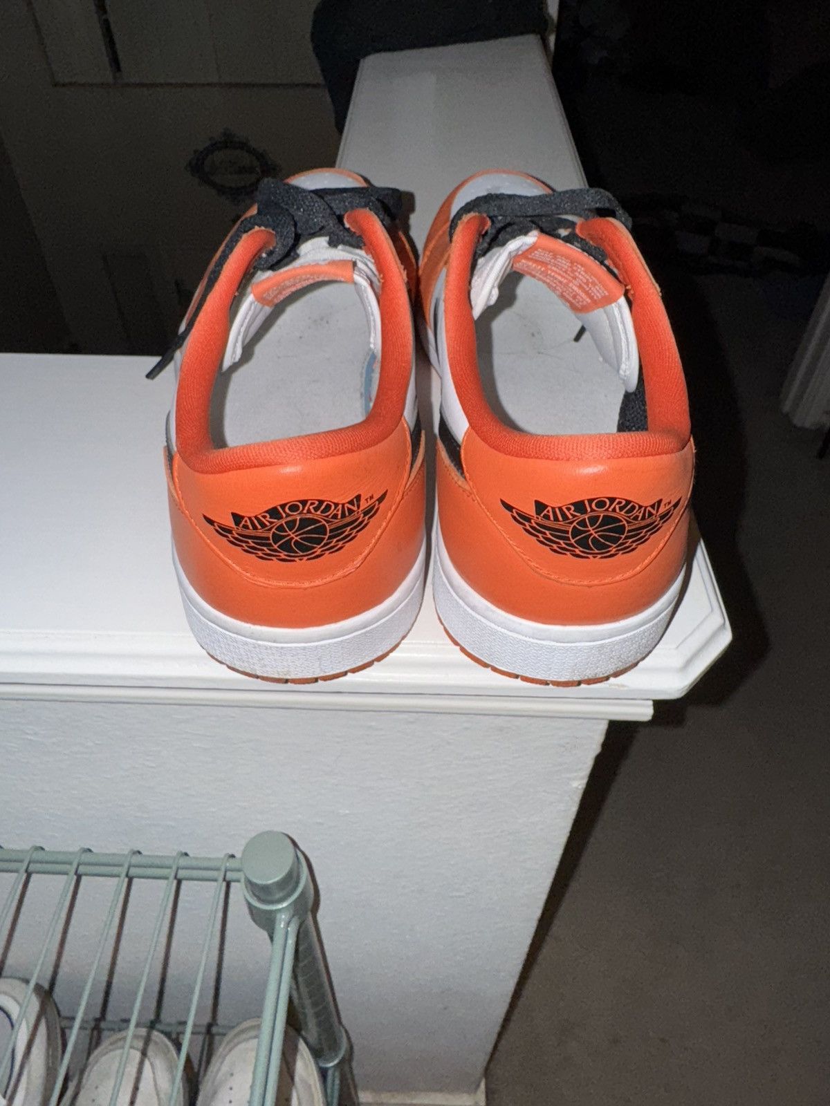 Nike Jordan 1 retro low OG starfish Size US 11.5 / EU 44-45 - 4 Thumbnail