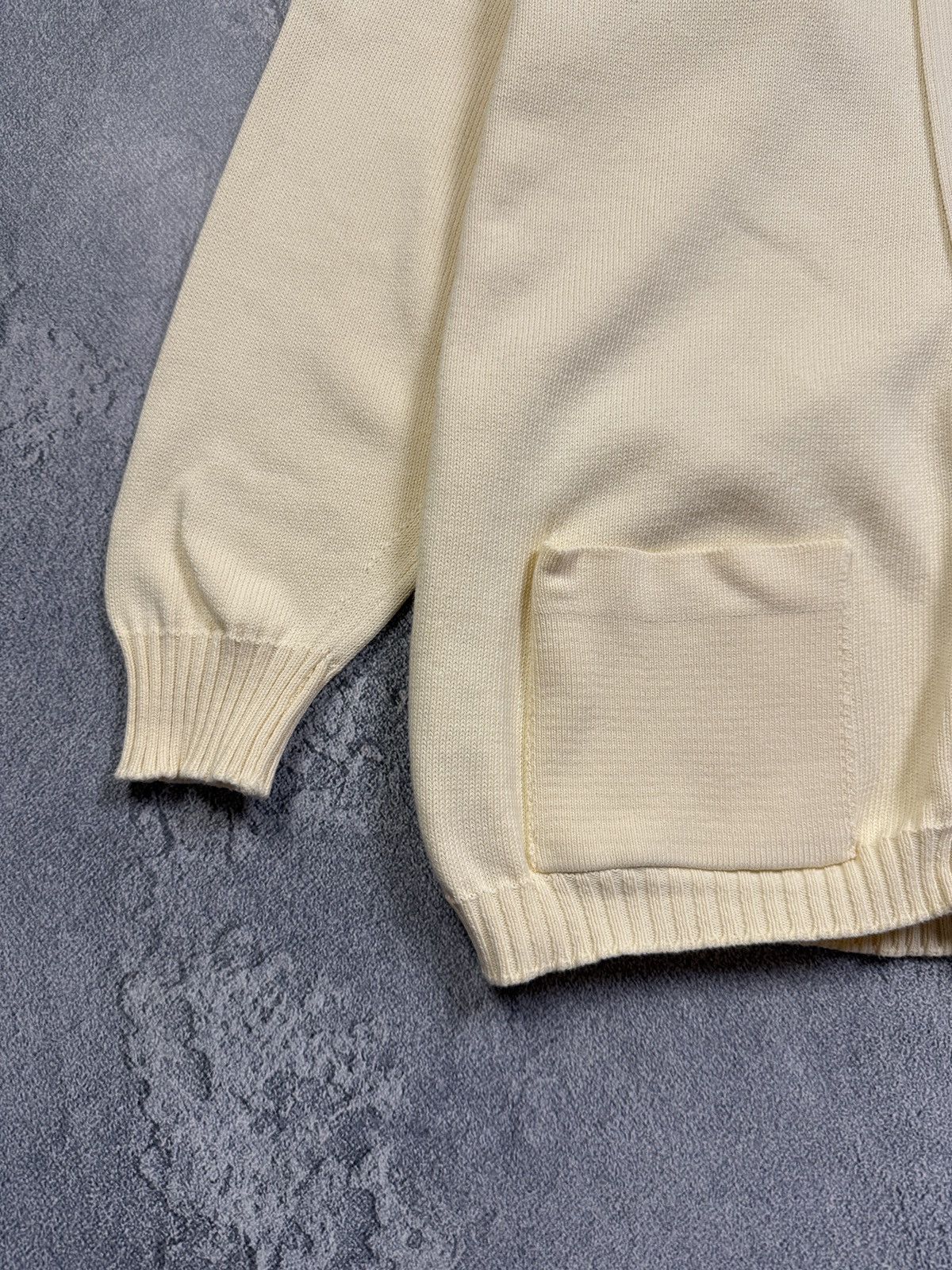 Burberry Burberry vintage wool cardigan pocket logo embroidered Size US L / EU 52-54 / 3 - 3 Thumbnail