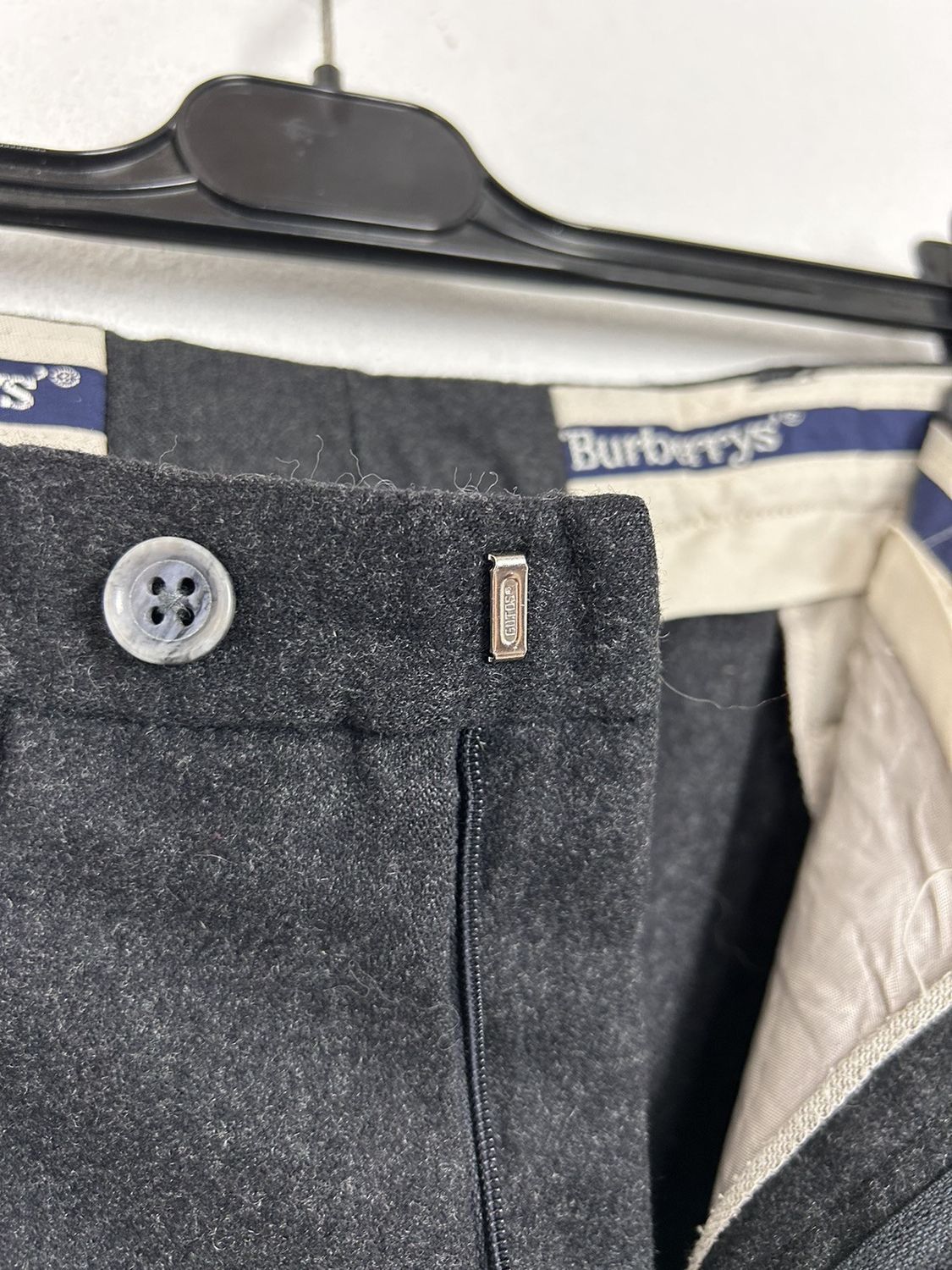 Burberry 90s Vintage Burberrys Wool Casual Pants Trousers In Grey Size US 36 / EU 52 - 4 Thumbnail