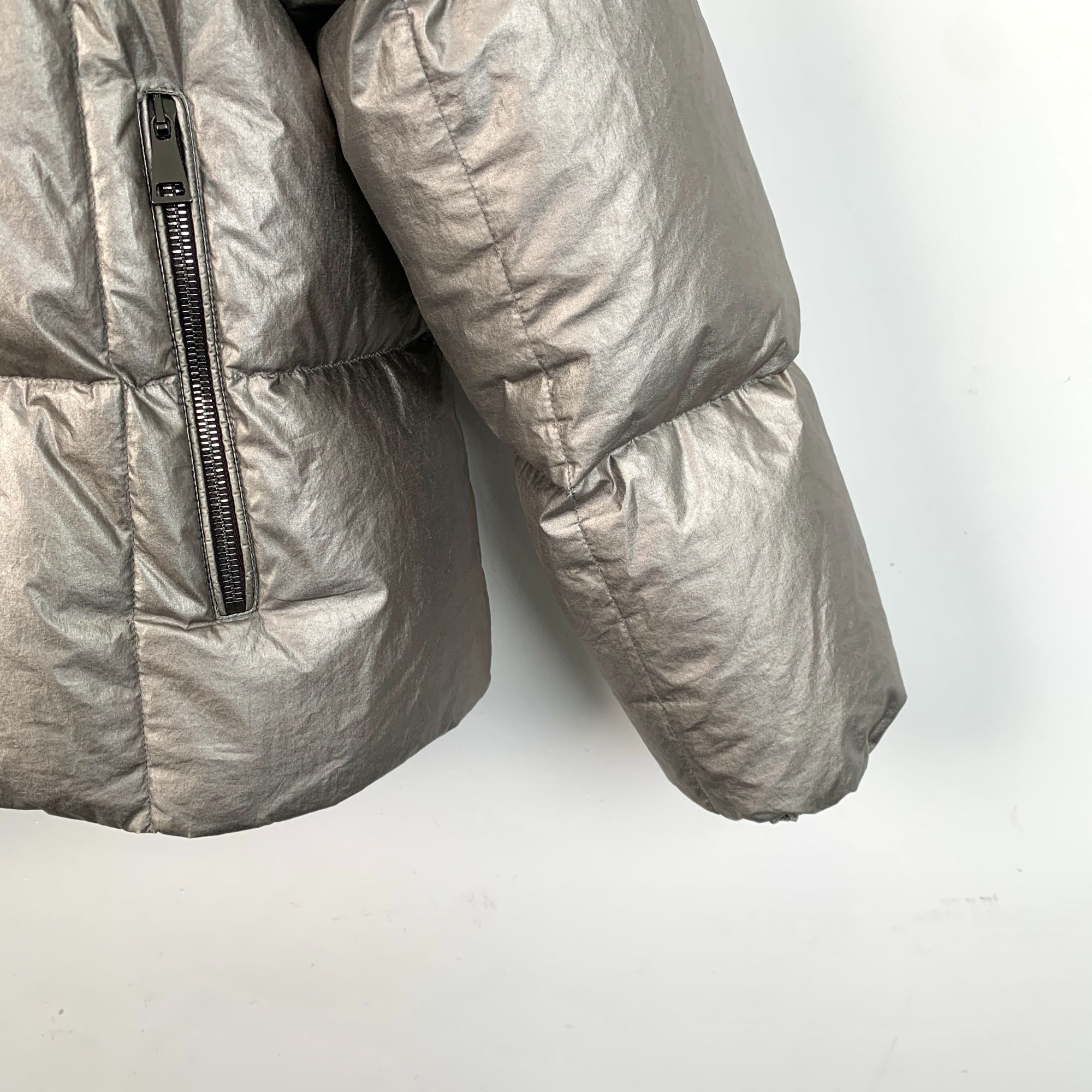 Moncler Moncler Silver Parana Quilted Down Jacket Hooded Zipper Coat Size XS / US 0-2 / IT 36-38 - 6 Thumbnail