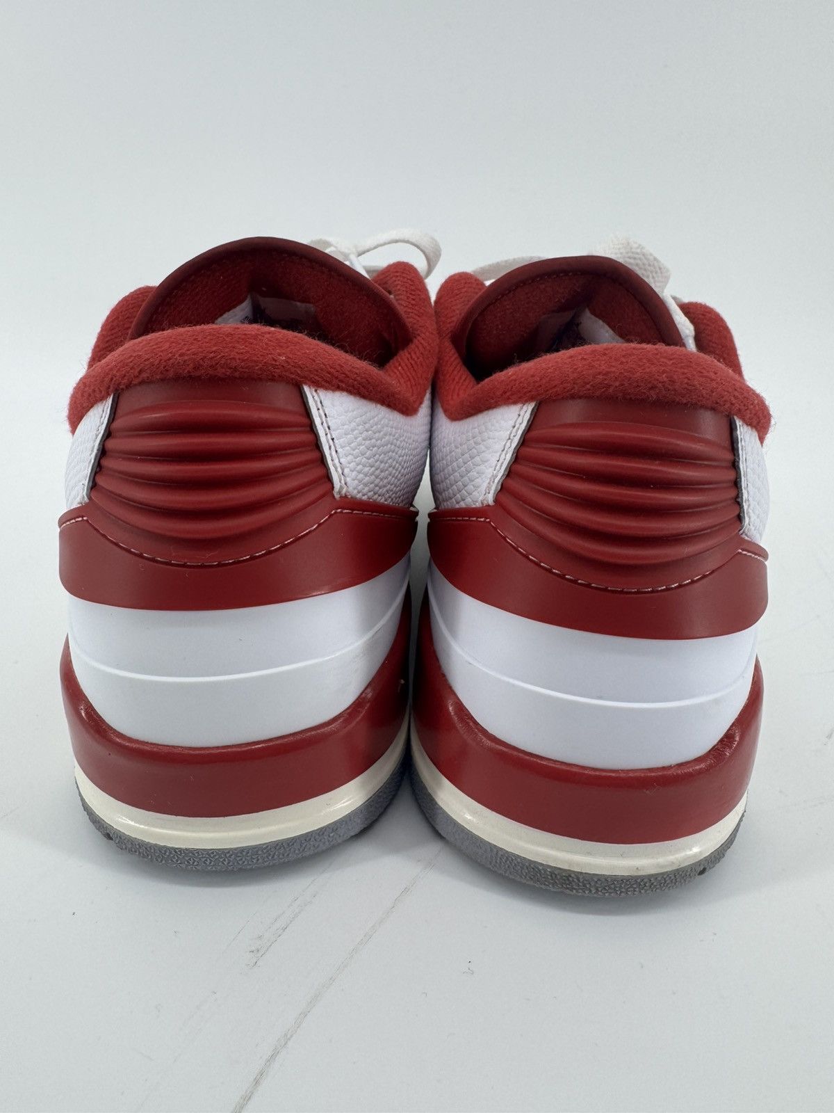 Jordan Brand Jordan 2/3 'White Varsity Red size 9.5 Size US 9.5 / EU 42-43 - 4 Thumbnail