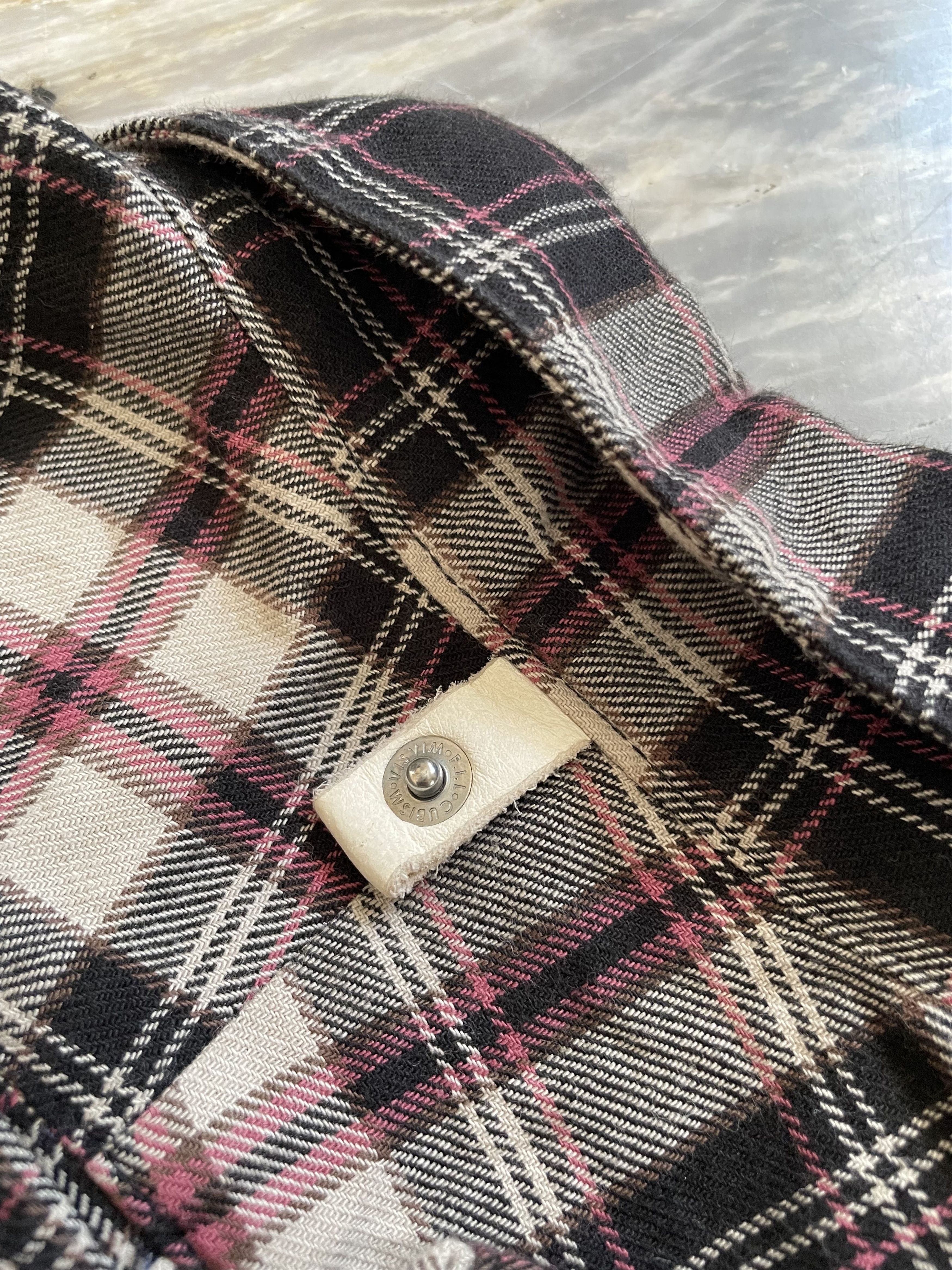 Visvim Visvim Flannel Circle Pocket Longsleeve Button Up Shirt Size US M / EU 48-50 / 2 - 8 Thumbnail