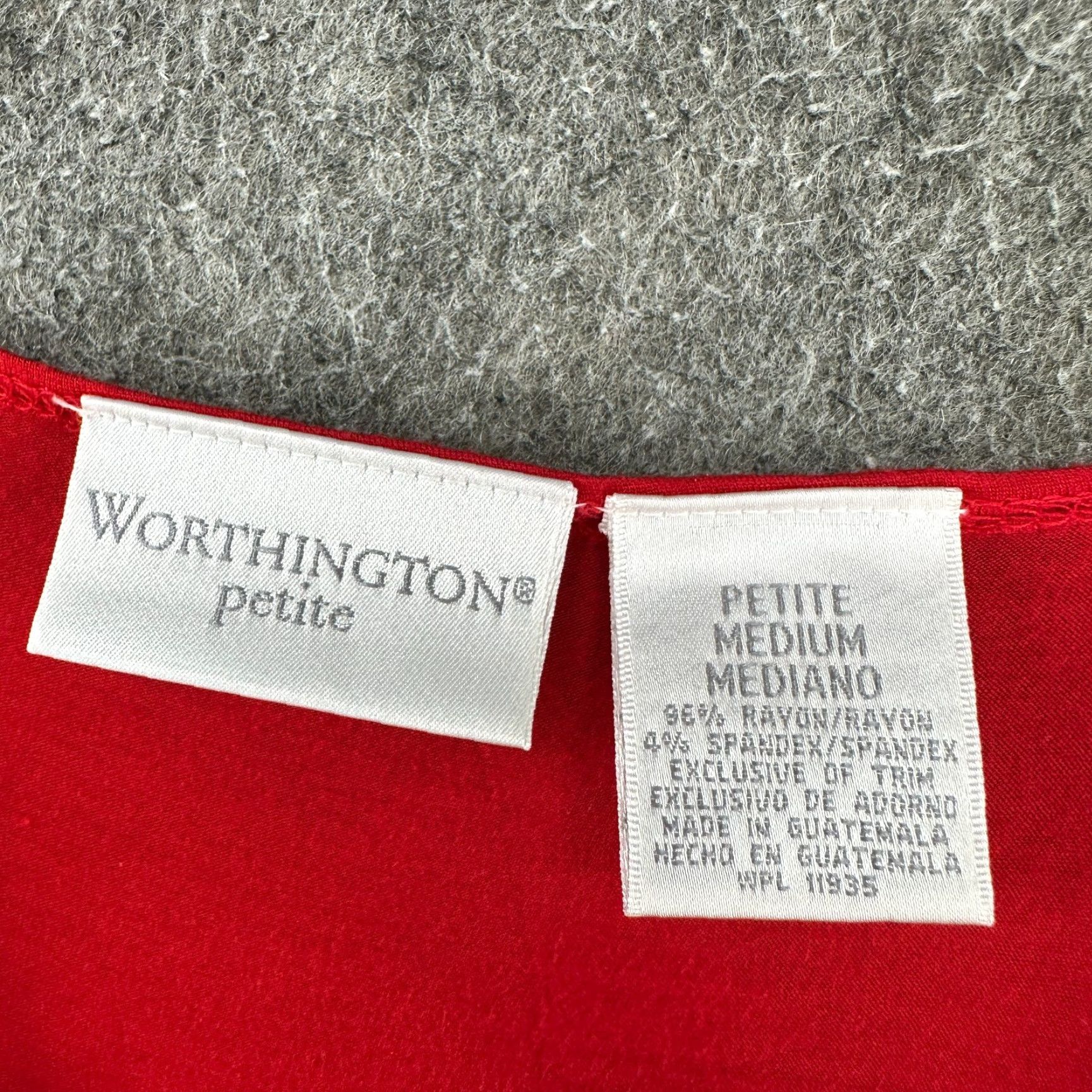 Worthington VINTAGE Worthington Womens Tank Top Red Lace Cami Square Neck Sleeveless 90s PM Petite Small/Medium? Size M / US 6-8 / IT 42-44 - 2 Thumbnail