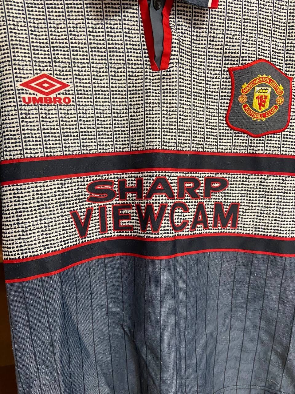 Umbro Umbro Manchester United 1995 1996 Away Football Soccer Shirt Size US S / EU 44-46 / 1 - 6 Thumbnail