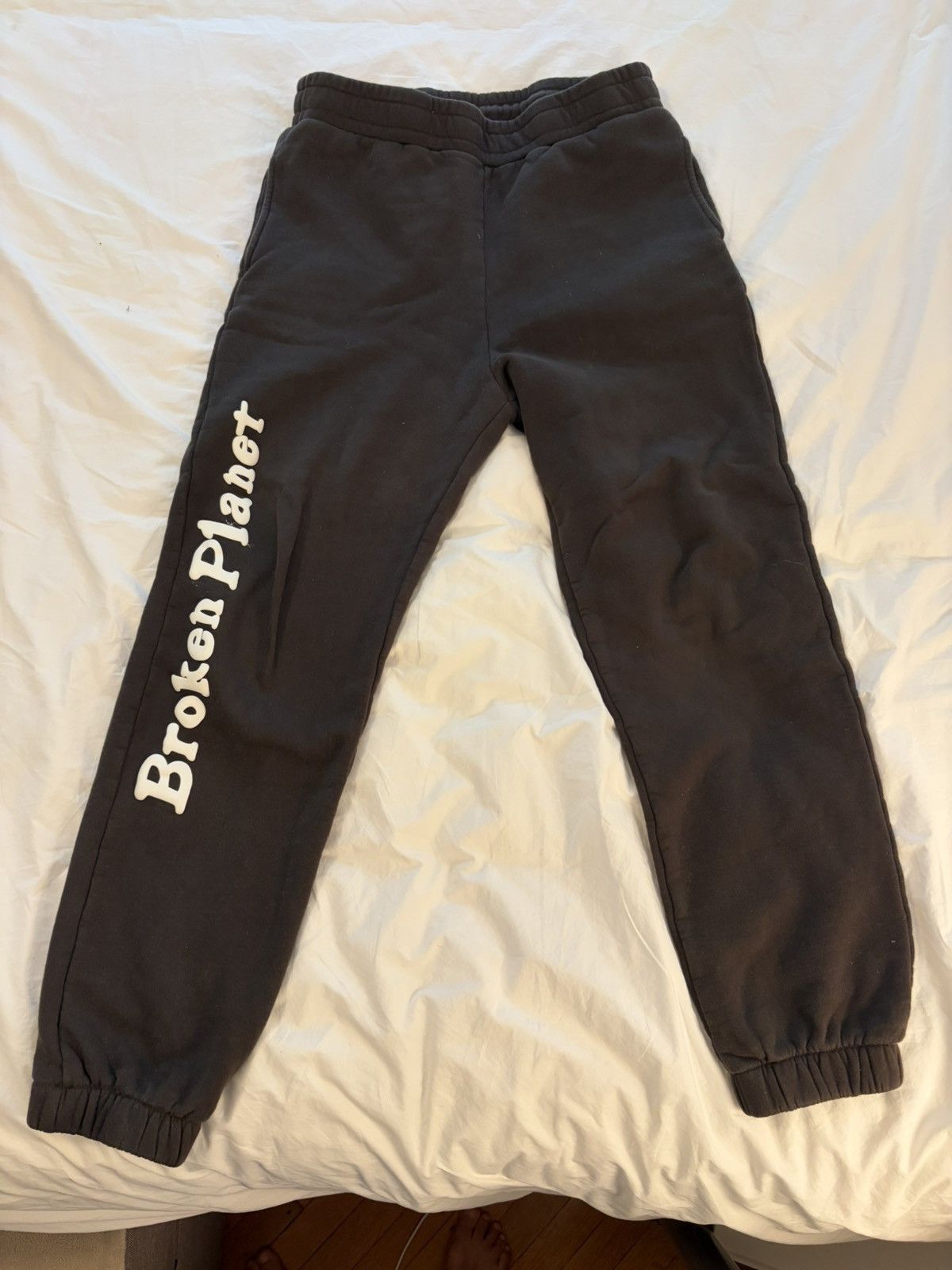 Broken Planet Broken Planet Sweatpants Size US 30 / EU 46 - 1 Thumbnail