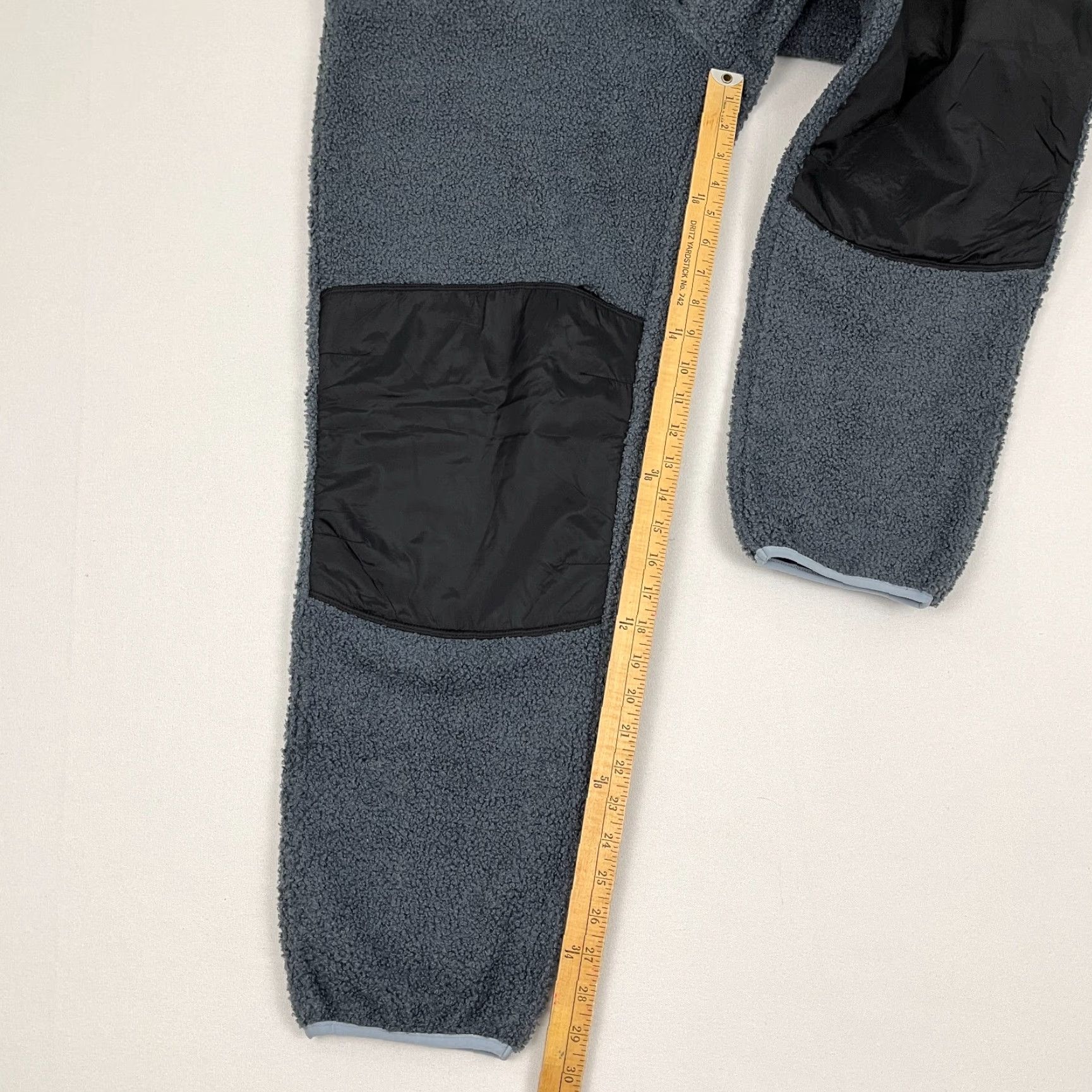 Vintage Backcountry Belted Fleece Jogger Pants Men L 30" Gray Blue Outdoor Hiking Belted, 5-Pocket Design, Regular Fit Size US 33 - 5 Thumbnail