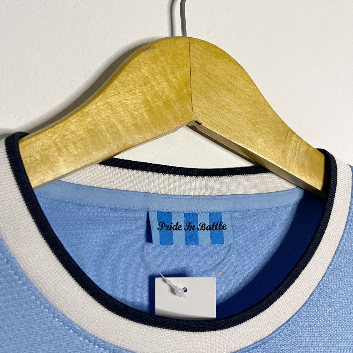 Nike Manchester city 2013/14 Home jersey EPL Champion season Size US M / EU 48-50 / 2 - 5 Thumbnail