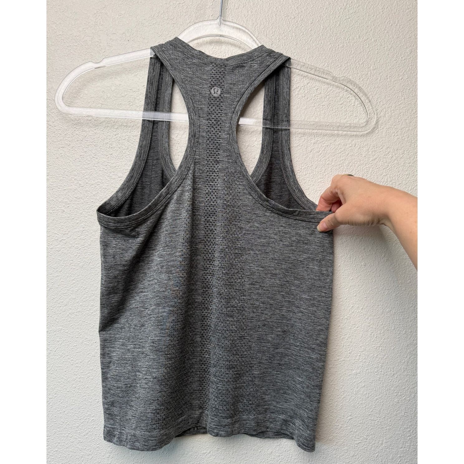 Lululemon Lululemon Swiftly Tech Racerback Tank Gray Women 4 Size S / US 4 / IT 40 - 6 Thumbnail