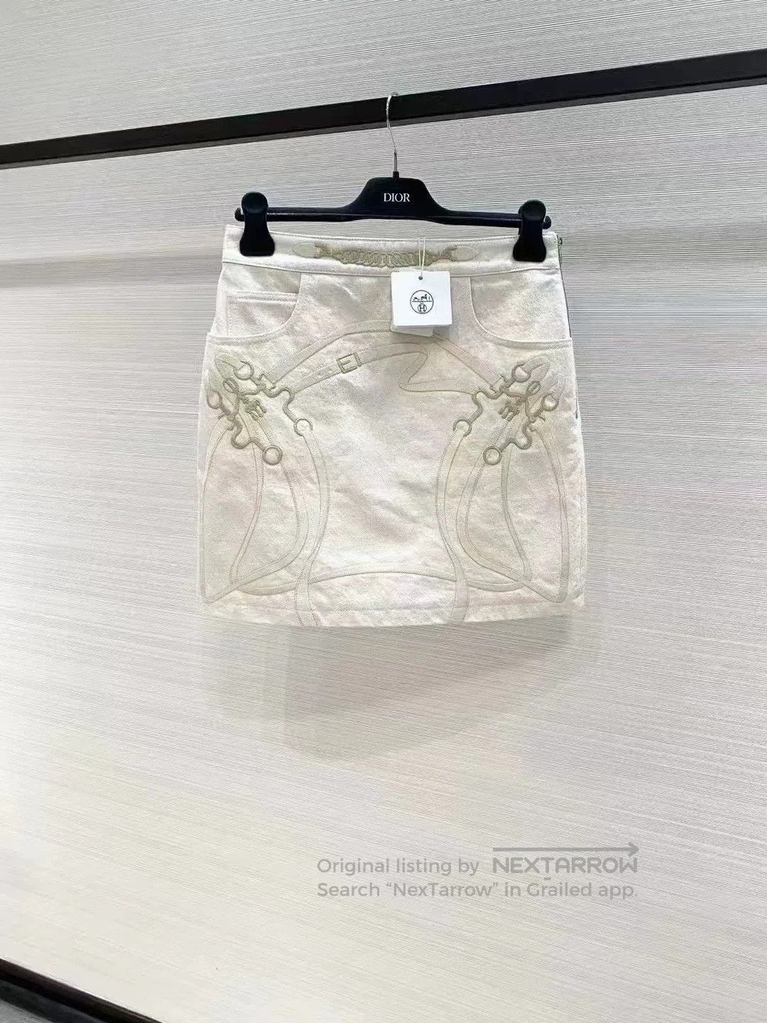 Hermes Hermes Embroidered Logo Skirt Size 36. Size US 36 / EU 52 - 1 Thumbnail