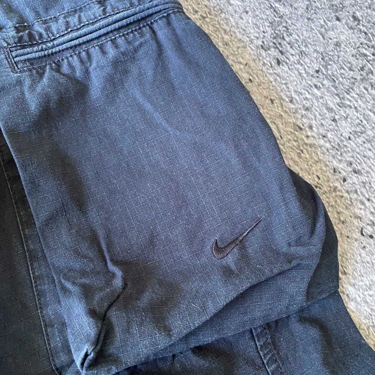 Nike × Vintage Vintage Nike ACG Cargo Pants Nylon Drill Faded Avantgarde Size US 32 / EU 48 - 10 Thumbnail