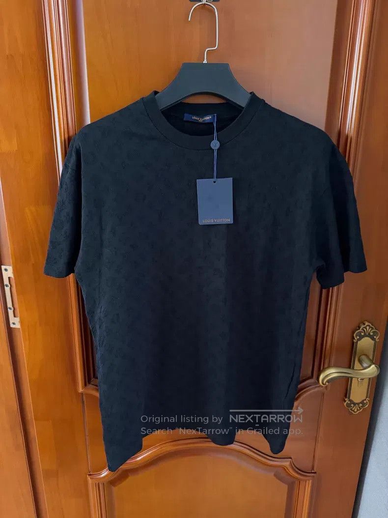 Louis Vuitton Louis Vuitton Black cut-out full-print short-sleeve T-shir Size US M / EU 48-50 / 2 - 1 Thumbnail