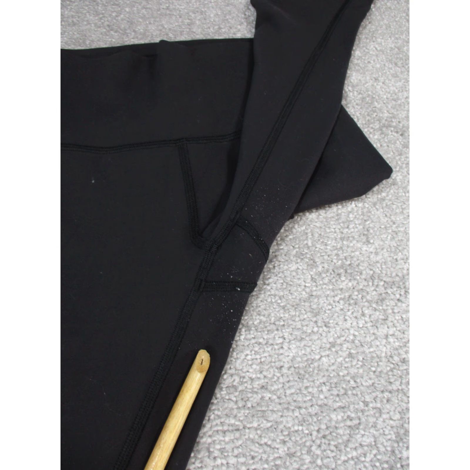 Lululemon VINTAGE Lululemon Women's Cropped Leggings Activewear 2 Black Athleisure Gym Running Yoga Size 26" / US 2 / IT 38 - 2 Thumbnail