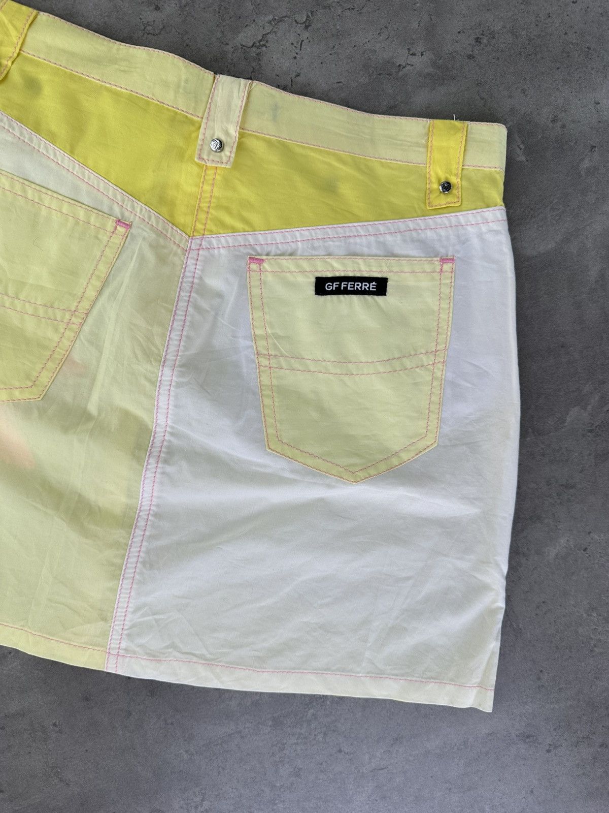 GF Ferre GF Ferre Mini Skirt Size 24" / US 00 / IT 34 - 9 Thumbnail