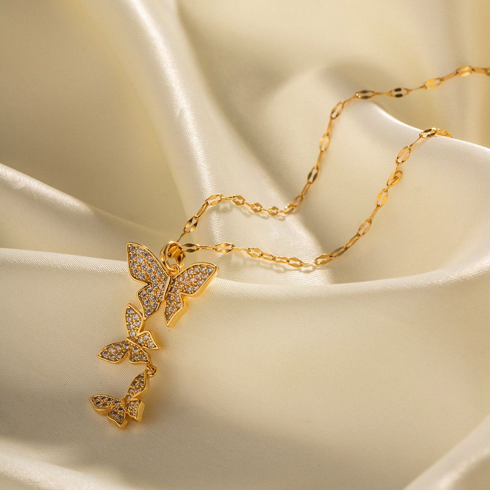 Other 18K Gold Butterfly Zircon Pendant Necklace Size ONE SIZE - 1 Thumbnail
