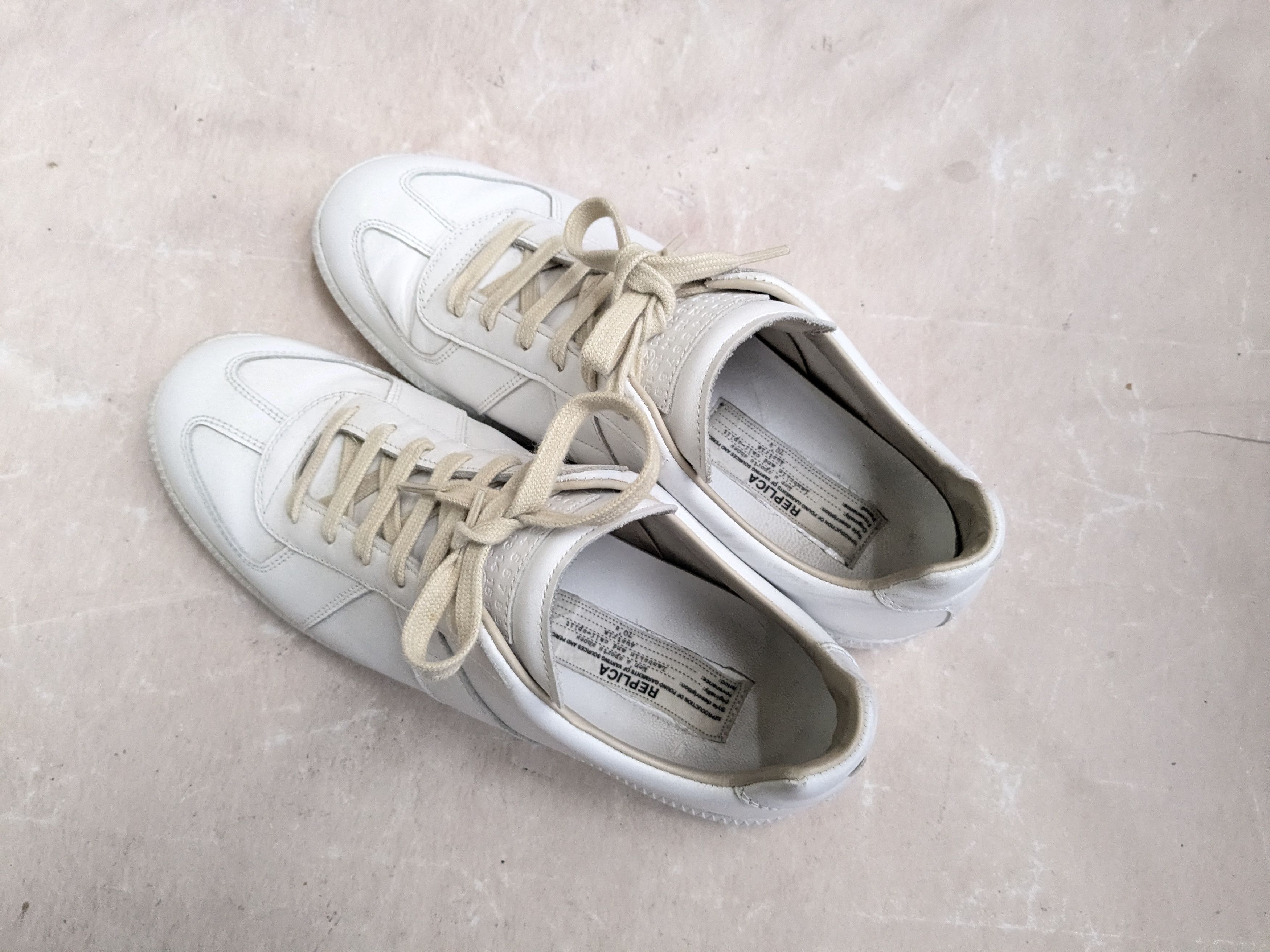 Maison Margiela Maison Margiela Replica GAT White 9 42 Low Tops Leather Size US 9 / EU 42 - 13 Thumbnail