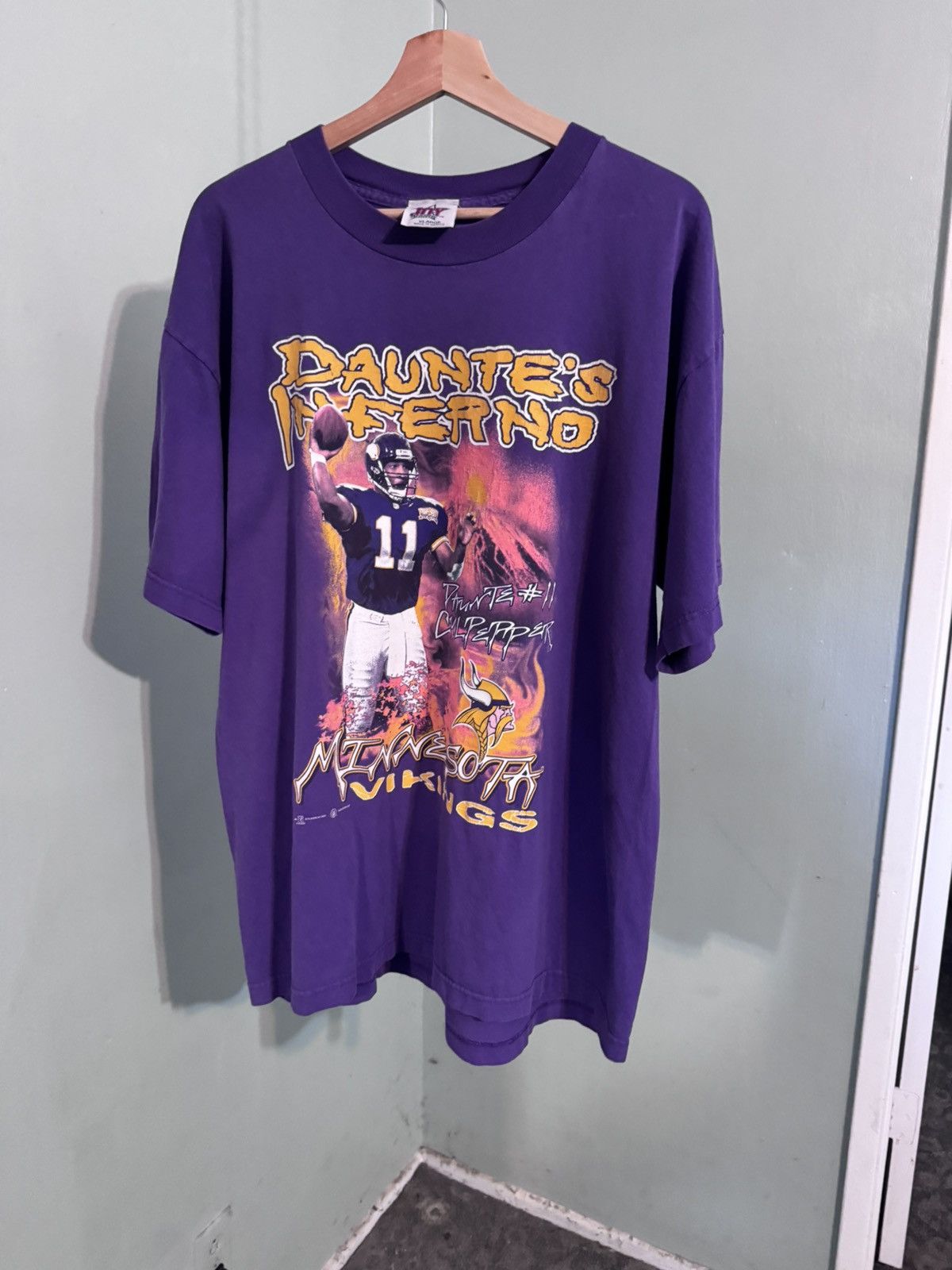NFL NFL Vintage Football Shirt “Dauntes Inferno” Vikings XL Size US XL / EU 56 / 4 - 5 Thumbnail