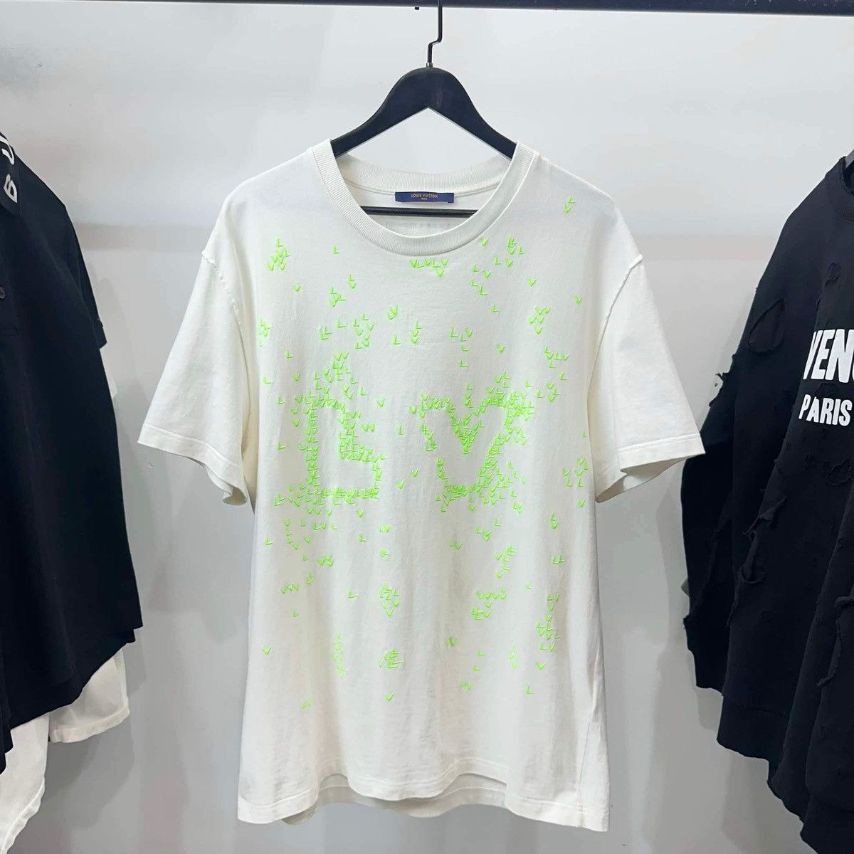 Louis Vuitton × Virgil Abloh LOUIS VUITTON PLANE T SHIRT Size US XXL / EU 58 / 5 - 2 Thumbnail