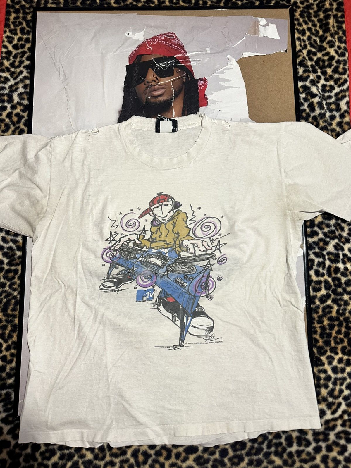 Vintage 1991 Vintage MTV DJ Tee Size US L / EU 52-54 / 3 - 1 Thumbnail