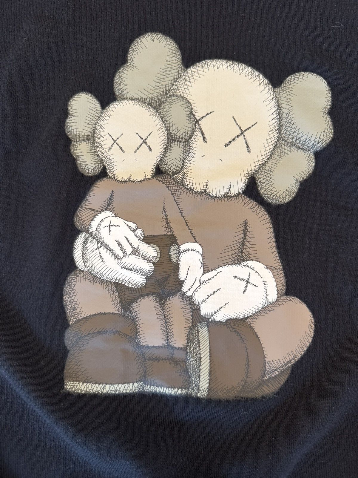 Kaws × Uniqlo KAWS x Uniqlo Black Sweatshirt size- XL Size US XL / EU 56 / 4 - 1 Thumbnail