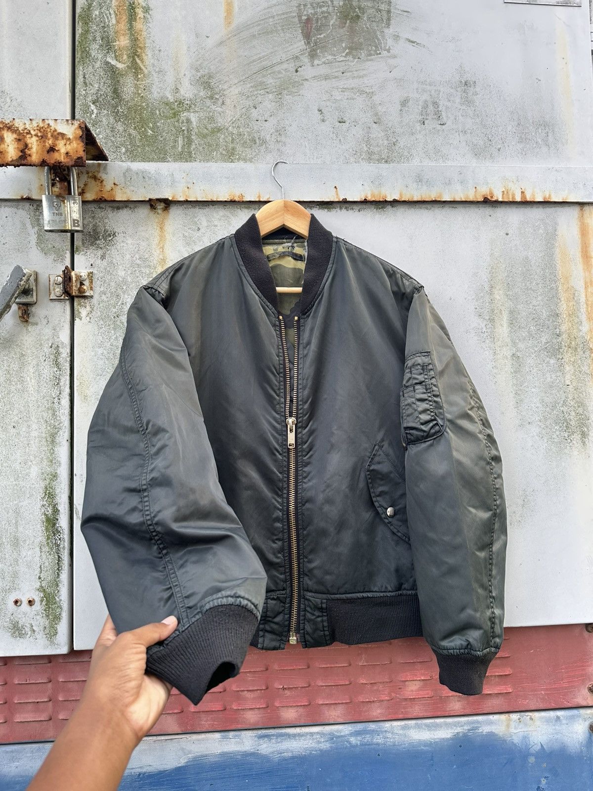 Vintage 🪖Vintage Faded MA-1 Man Intermediate Bomber Jacket Size US M / EU 48-50 / 2 - 6 Thumbnail