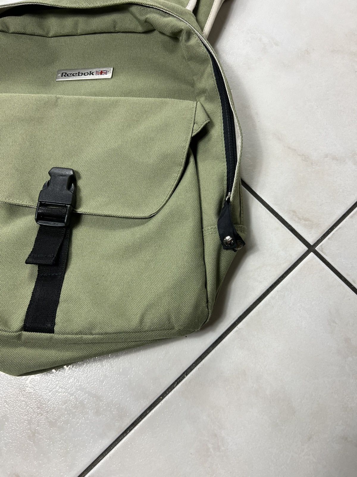Reebok Vintage Reebok y2k crossbody sling bag phone case gorpcore Size ONE SIZE - 5 Thumbnail