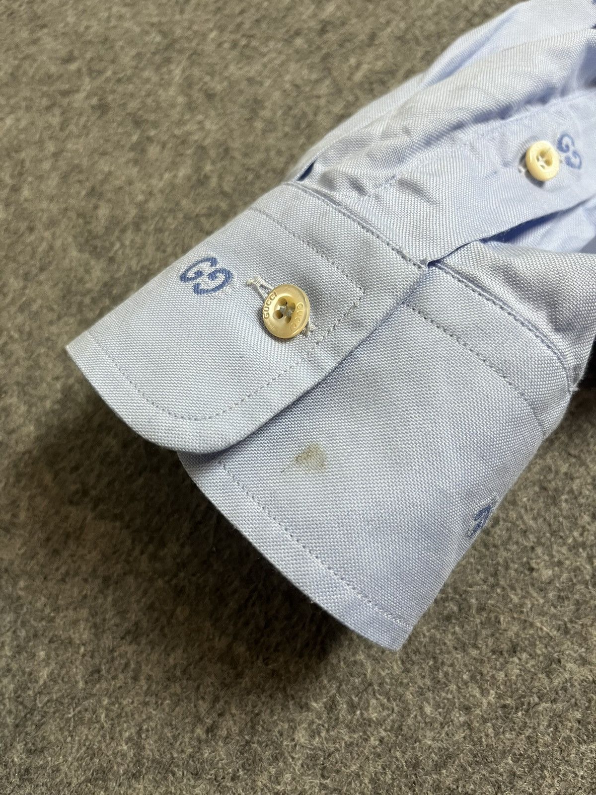 Gucci Gucci symbols shirt Size US S / EU 44-46 / 1 - 11 Thumbnail