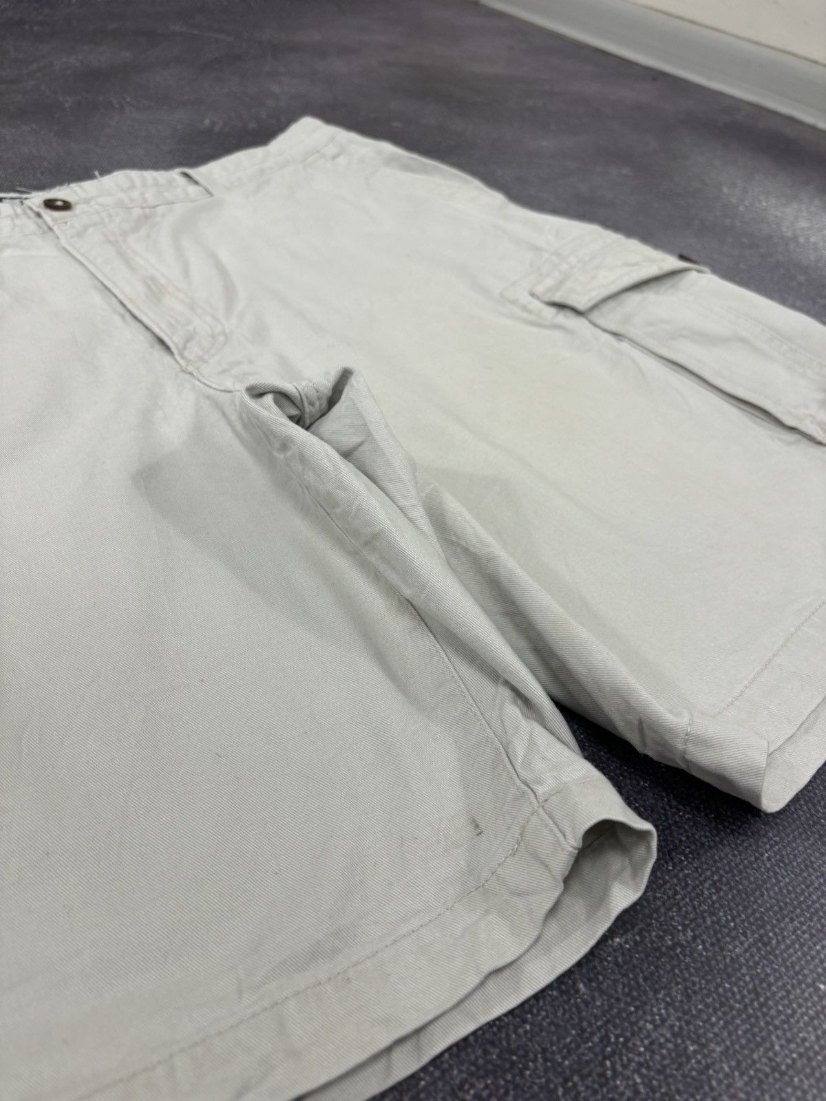 Izod Vintage IZOD 2000s Y2K Wide-Leg Hype Baggy Cargo Shorts Size US 38 / EU 54 - 4 Thumbnail