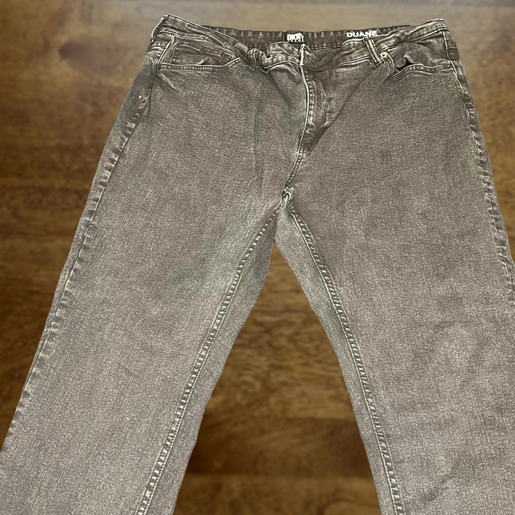 DKNY DKNY Jeans Mens 40x32 Gray Duane Straight Fit Denim Straight Leg Pants Casual Shirt Hat? Size US 40 / EU 56 - 1 Thumbnail