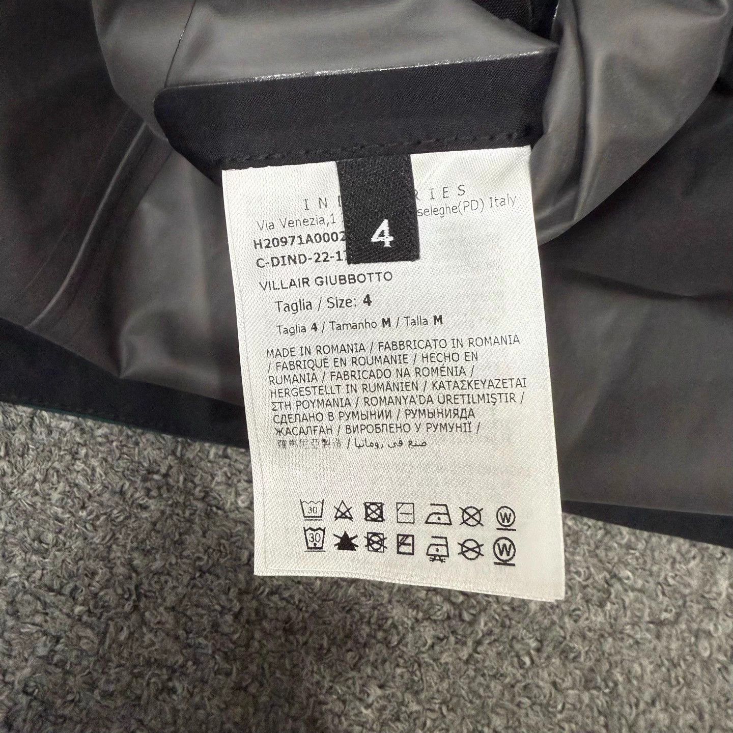 Moncler Moncler Ski Series Unworn Size 4 Jacket Size L / US 10 / IT 46 - 4 Thumbnail