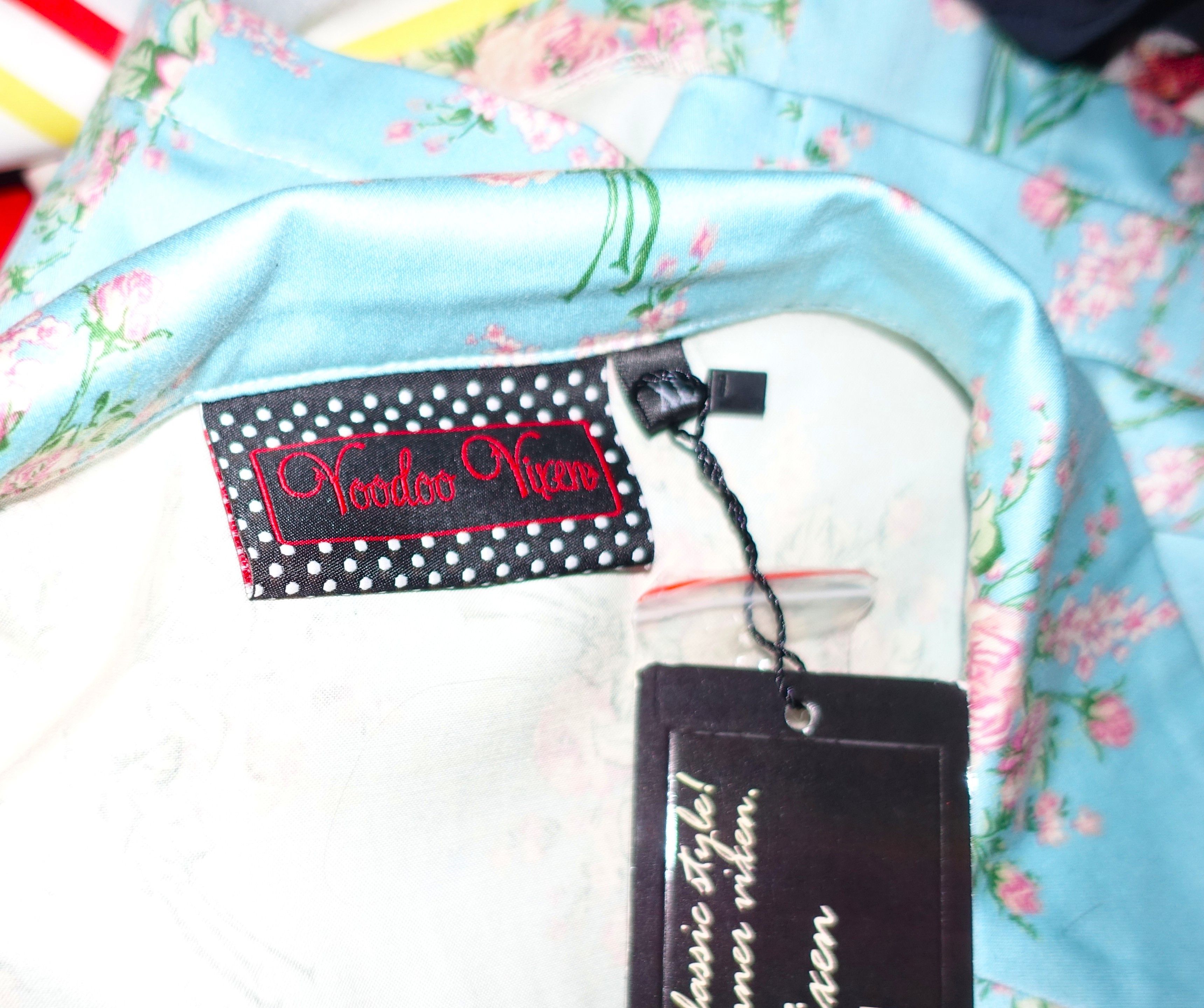Other Voodoo Vixen Baby Blue Floral Blouse XL NWT Size XL / US 12-14 / IT 48-50 - 8 Thumbnail