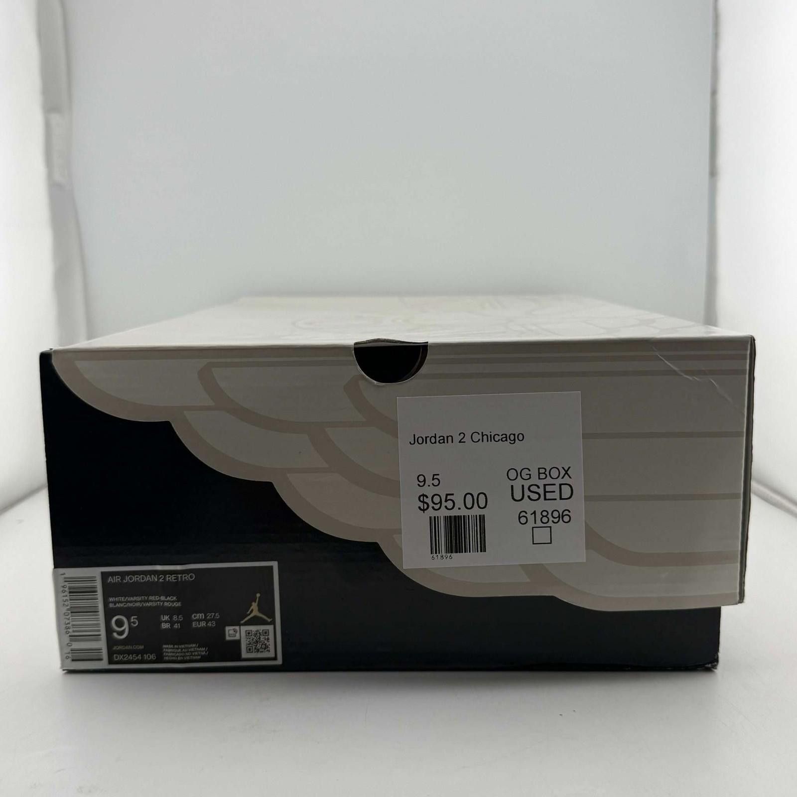 Nike Air Jordan 2 Retro White/Varsity Red-Black 9.5 Used OG Box Size US 9.5 / EU 42-43 - 8 Thumbnail